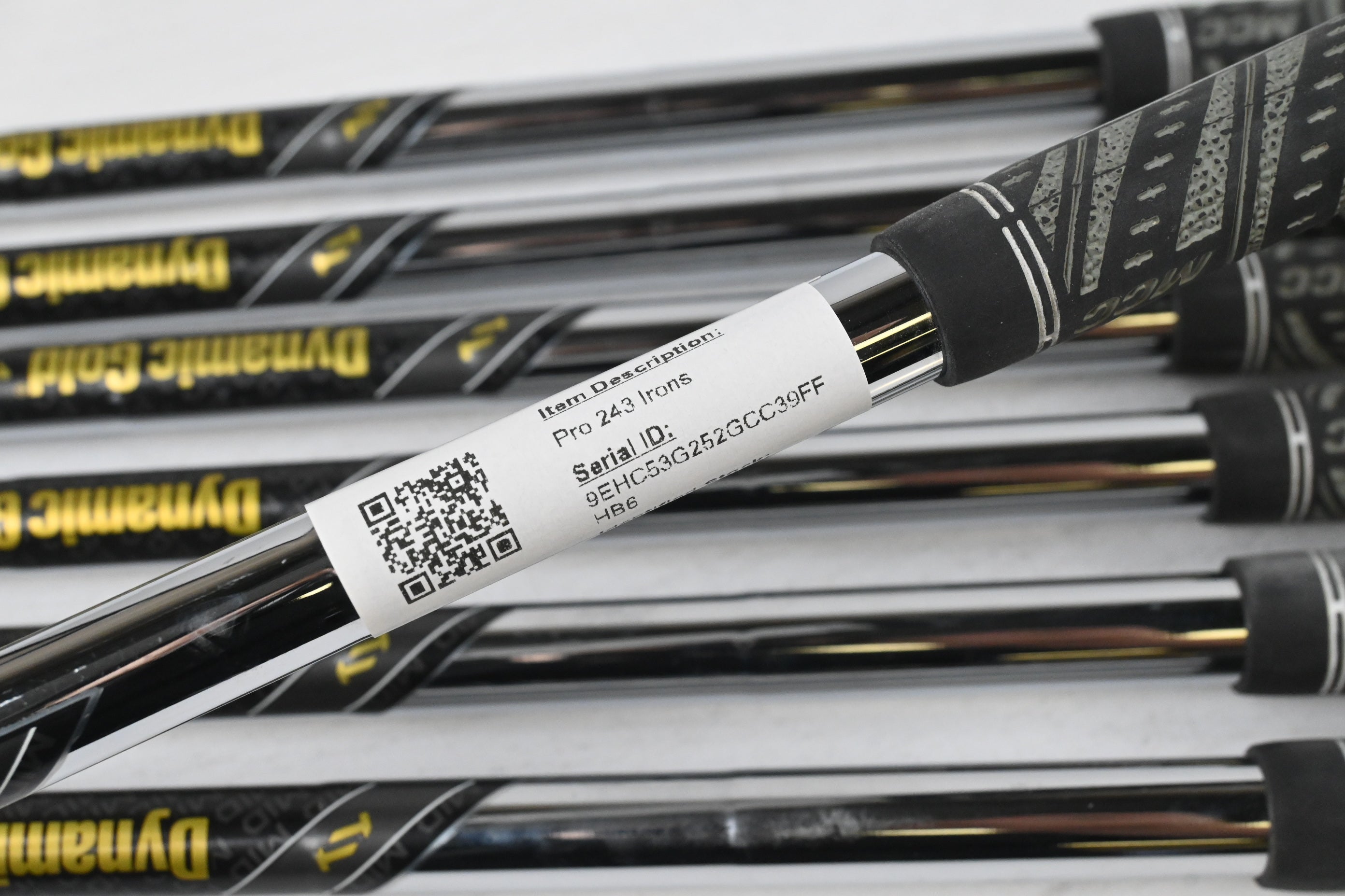 Mizuno Pro 243 Irons / 4-PW / Stiff Flex Dynamic Gold Mid 115 S300 Shafts
