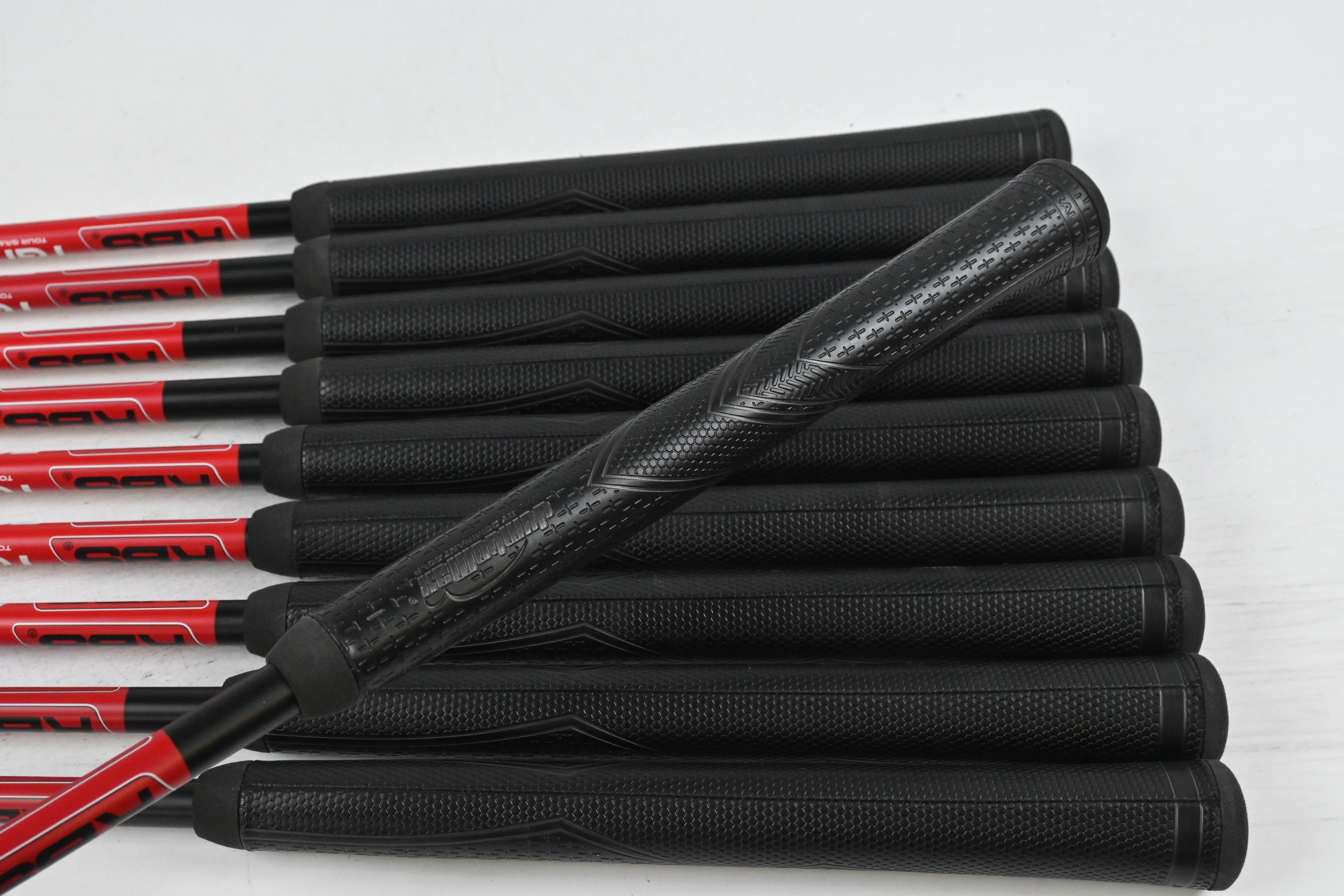 Avoda Origin Irons / 4-PW+GW+SW+LW / Regular Flex KBS TGI 90 Shafts