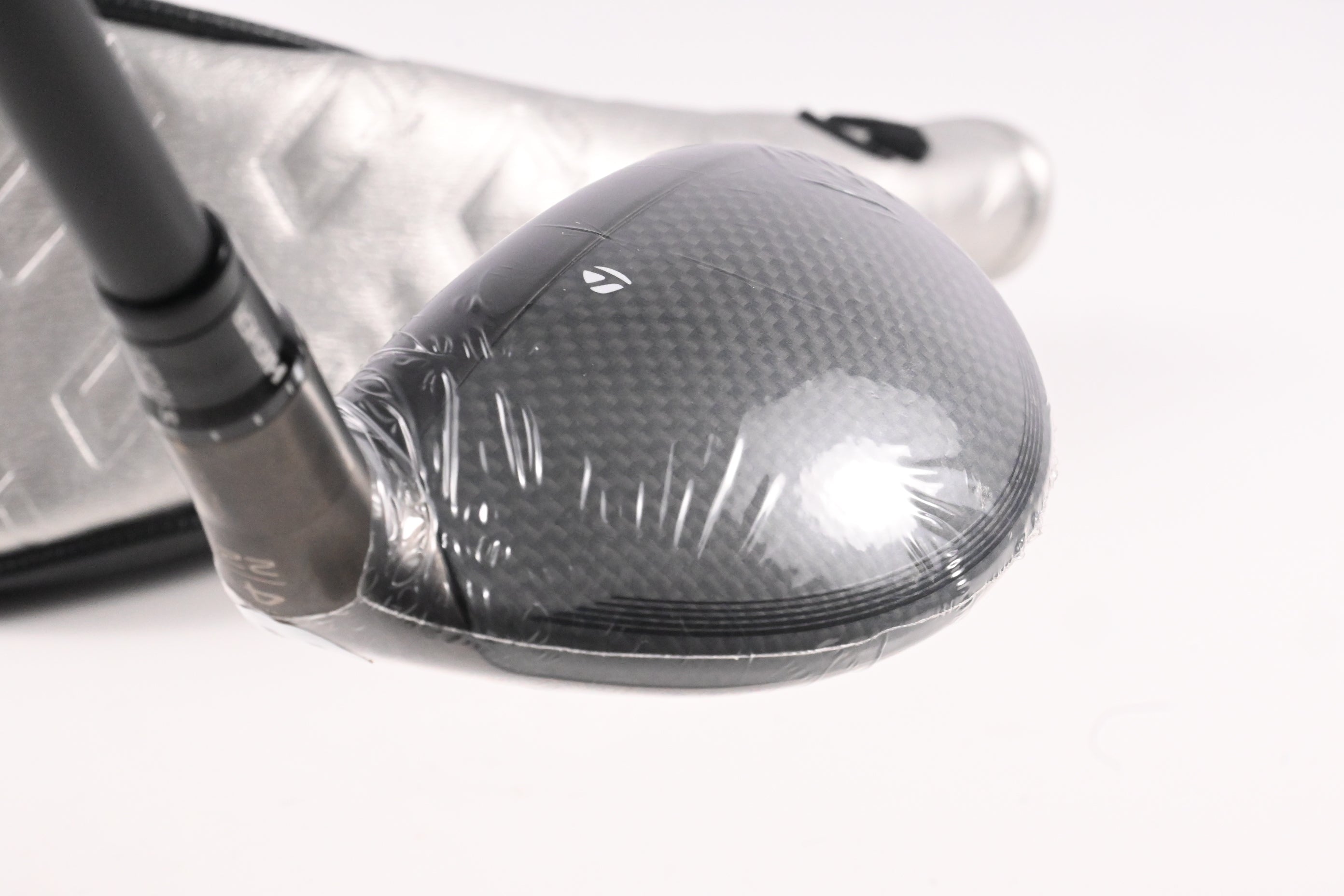 Taylormade Qi35 #4 Hybrid / 22 Degree / Regular Flex Ventus Blue 6 Shaft