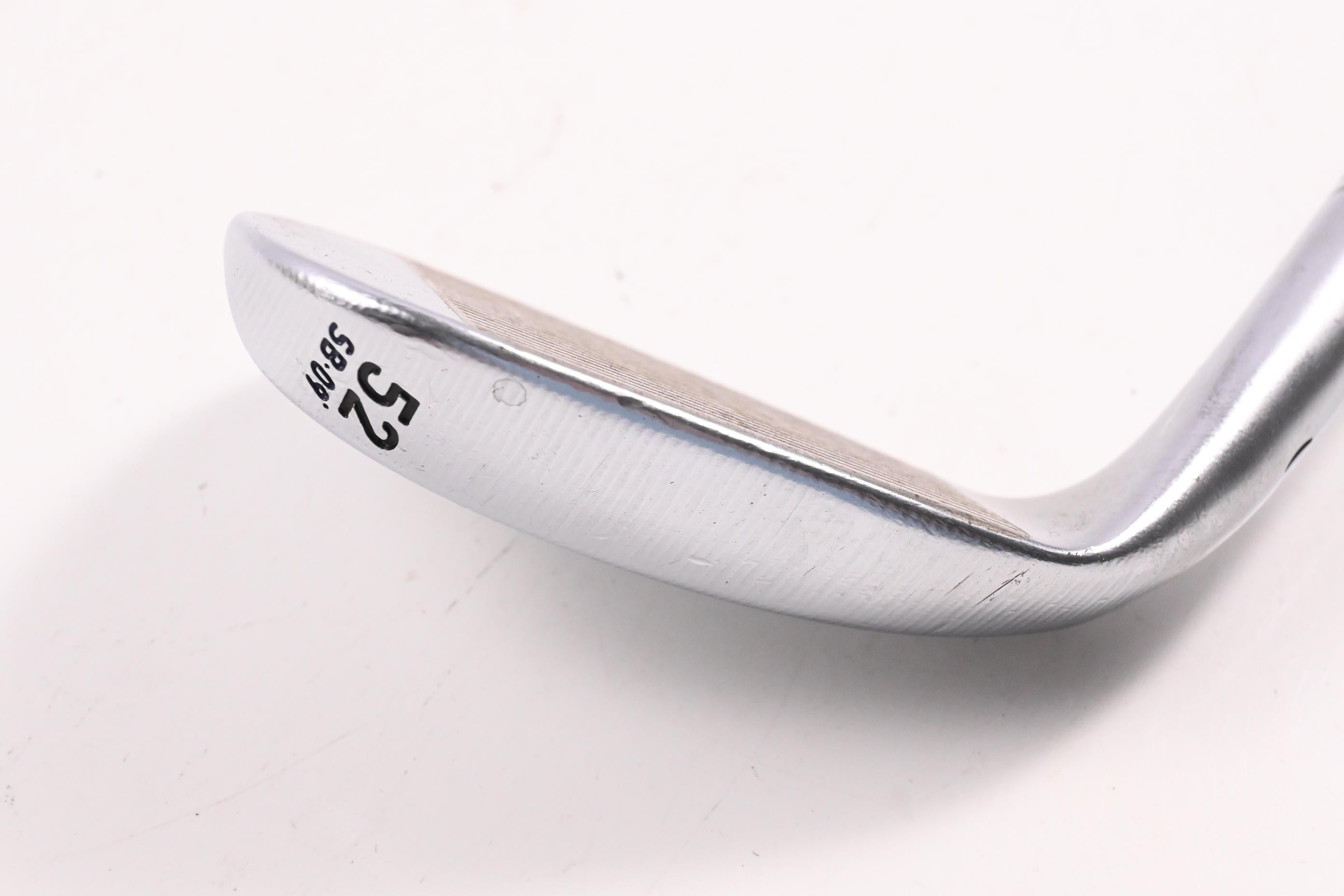 Taylormade Milled Grind 3 Gap Wedge / 52 Degree / Stiff Flex Dynamic Gold S200