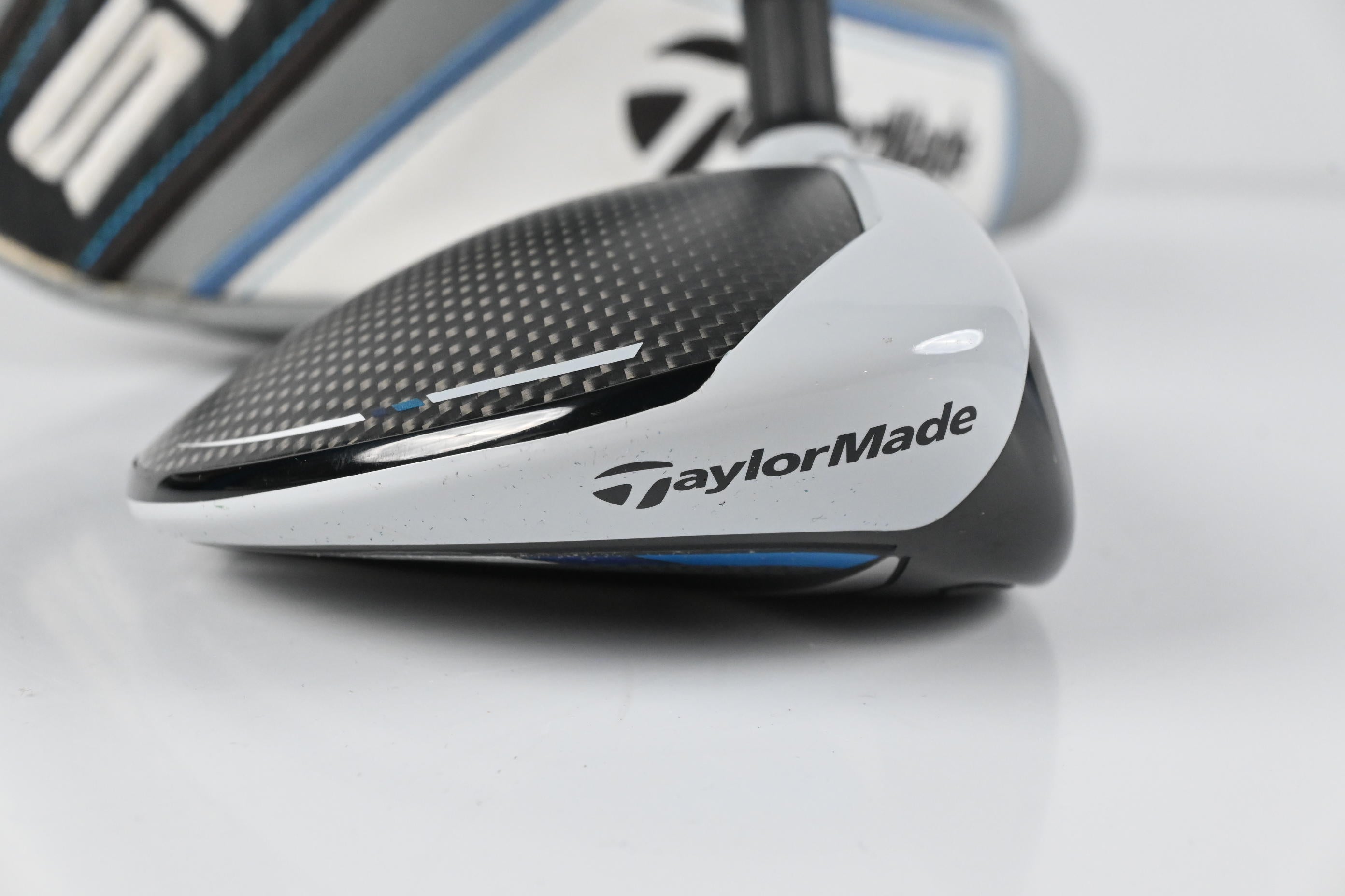 Taylormade SIM Max #3 Wood / 15 Degree / Regular Flex Fujikura Ventus Blue 5