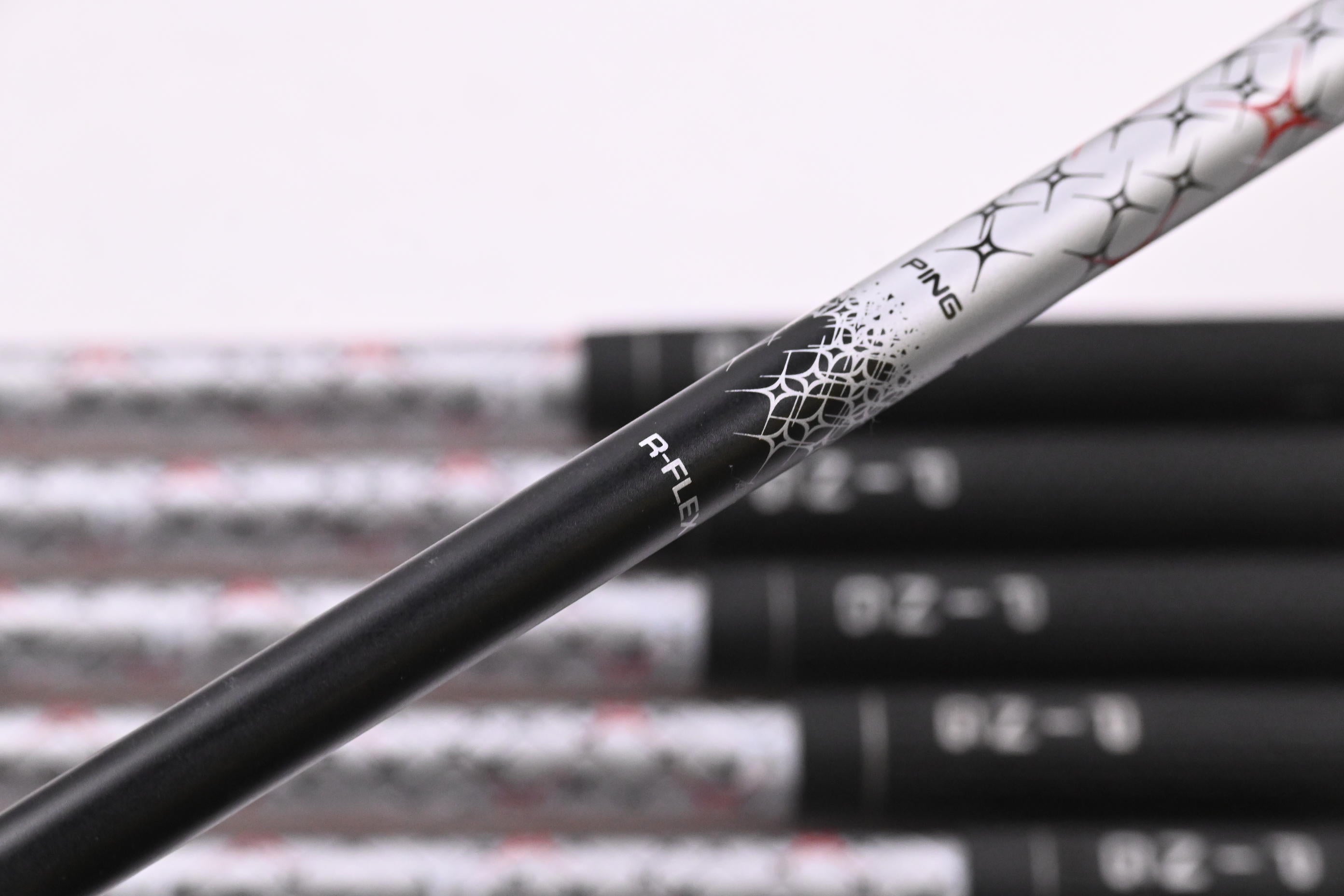 Ping i25 Irons / 4-PW / Red Dot / Regular Flex Ping TFC 189 Shafts