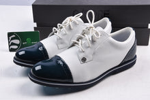 Load image into Gallery viewer, Ladies G/Fore Cap Toe Gallivanter Limited Ed / Ladies Golf Shoes / White / UK 6

