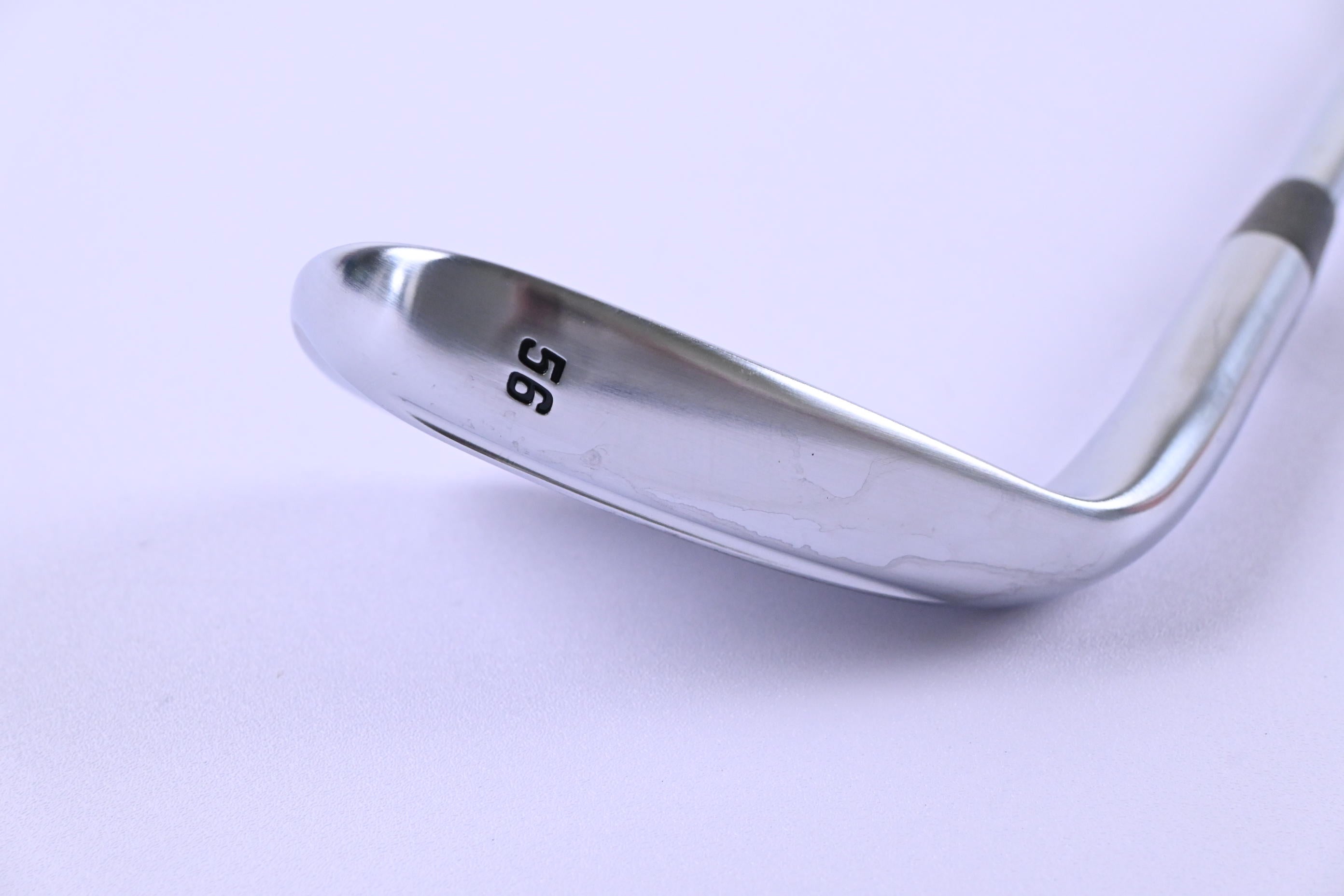 Vega Alcor Sand Wedge / 56 Degree / Stiff Flex Dynamic Gold S300 Shaft