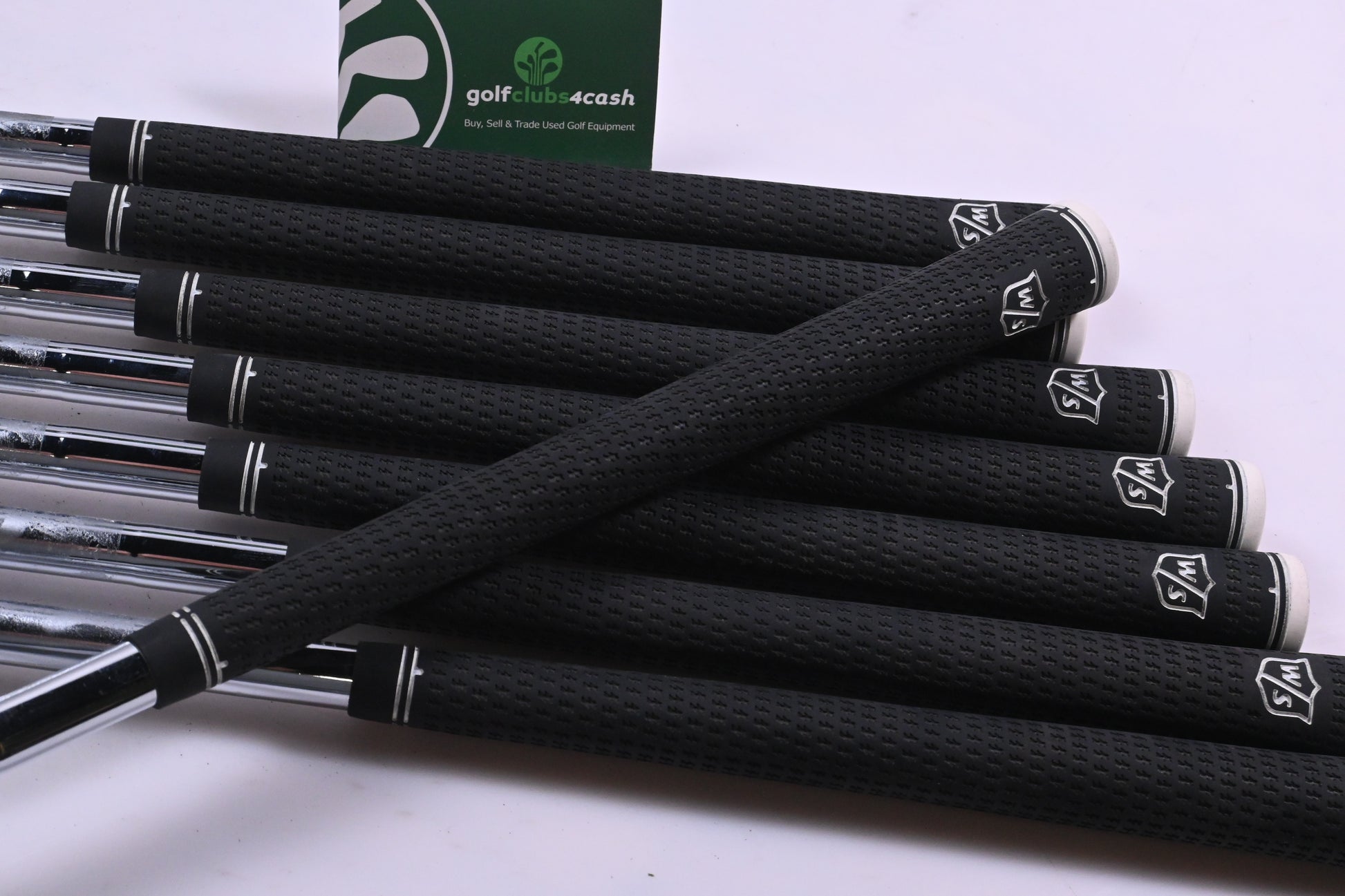 Wilson D9 Forged Irons / 4-PW+GW / Uniflex KBS MAX Ultralite Shafts