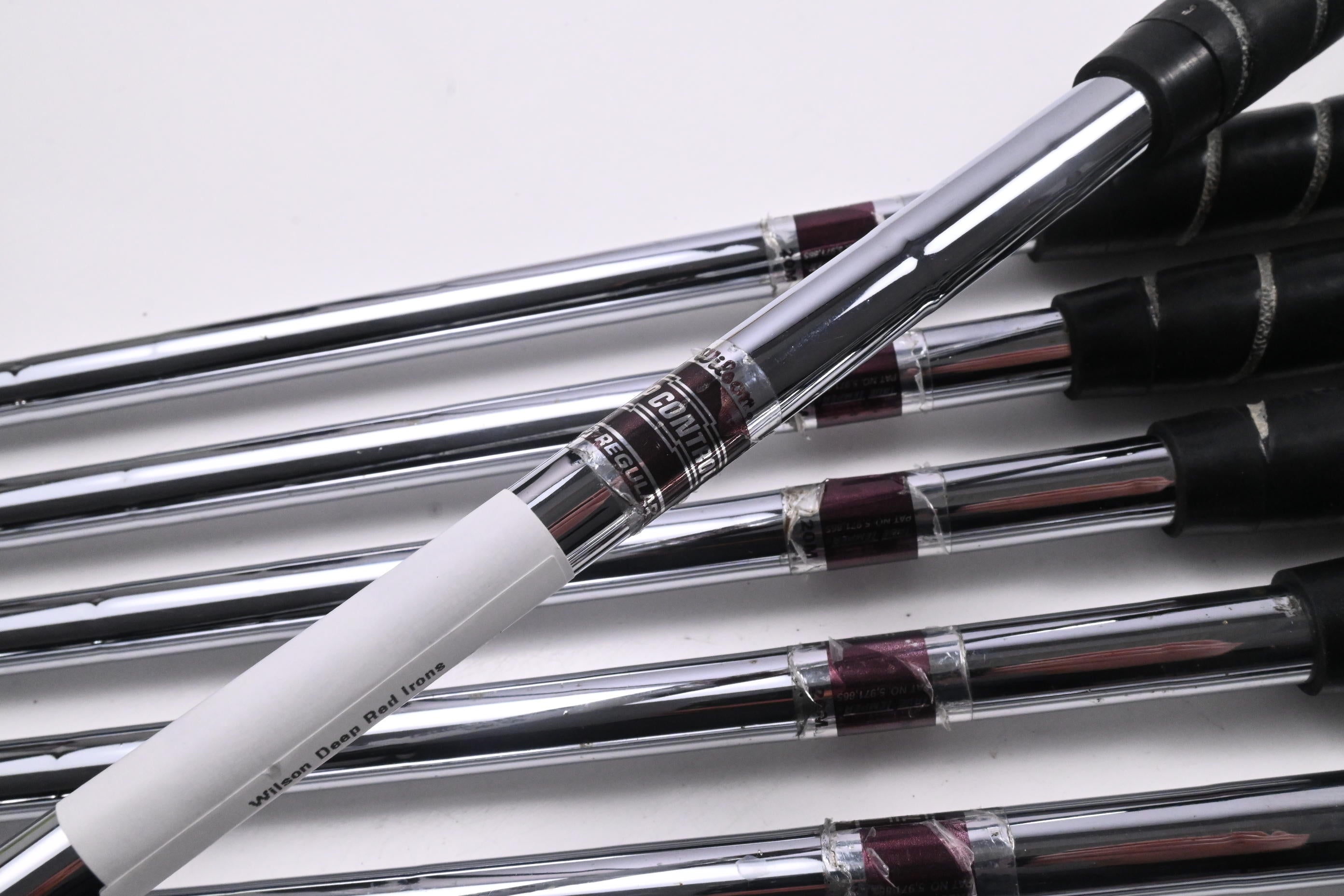 Wilson Deep Red II Irons / 4-PW+SW / Regular Flex Wilson Step Control Shafts