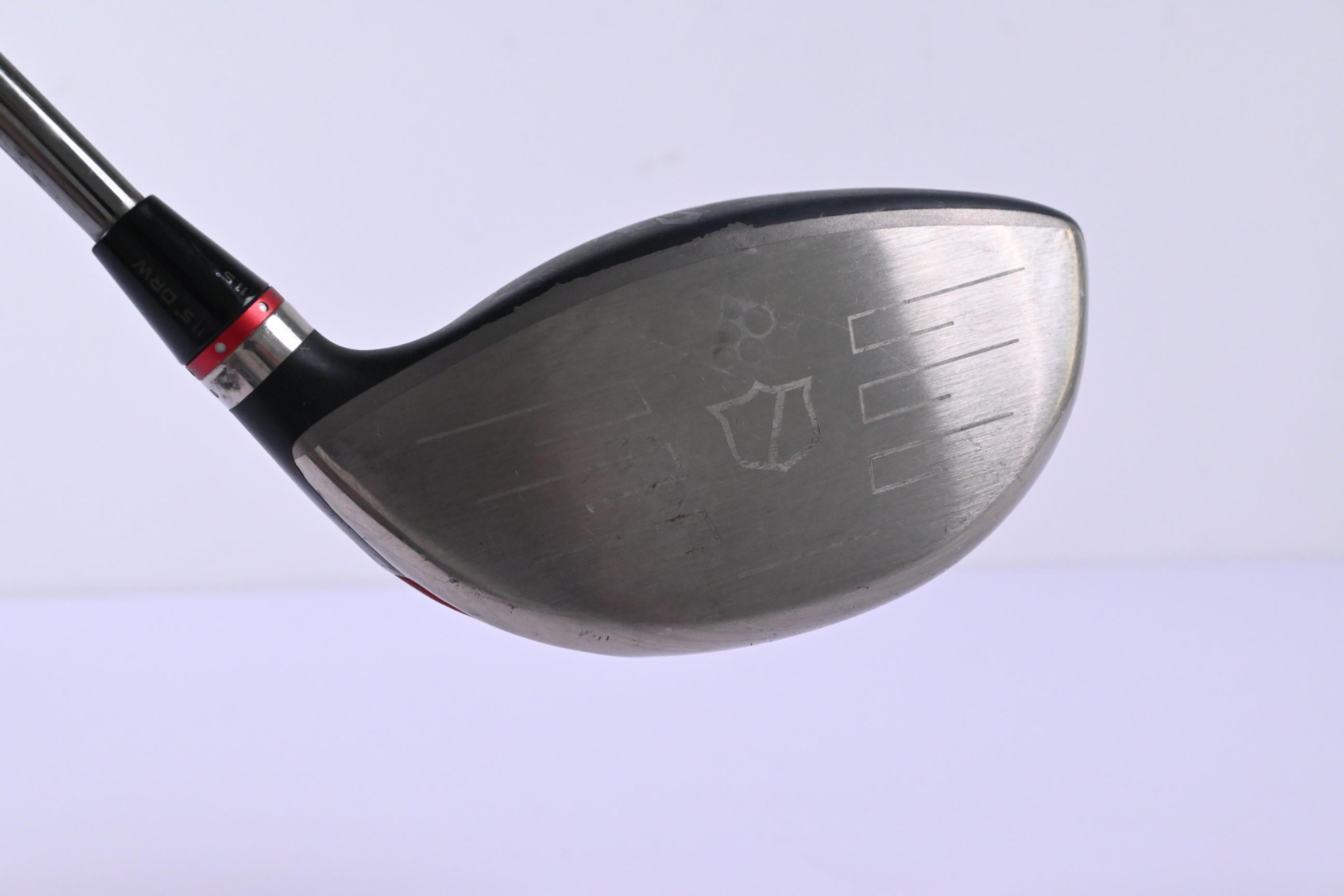 Left Hand Wilson Staff D200 Driver / 10.5 Degree / Regular Flex Elements Chrome