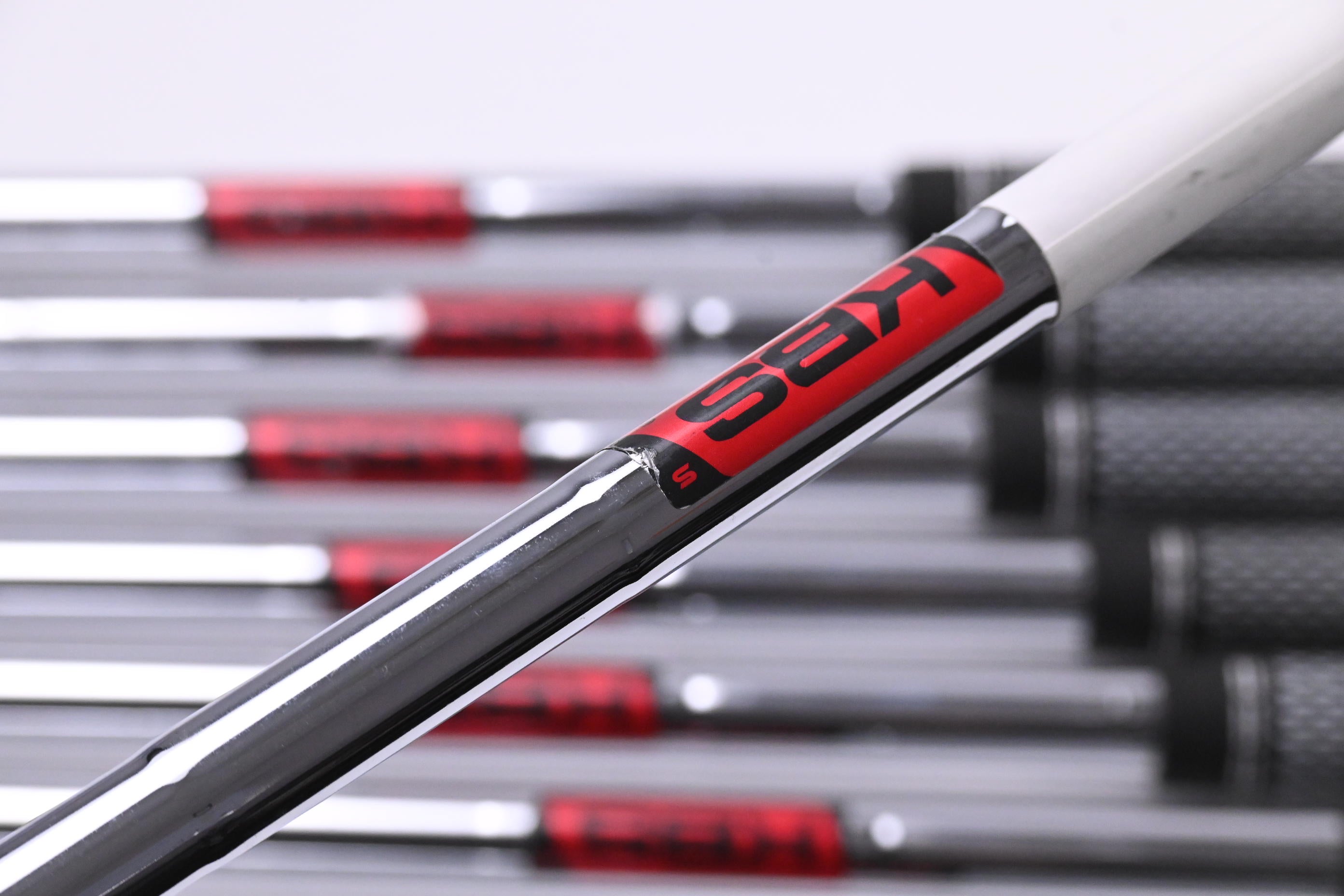Taylormade P790 2017 Irons / 4-PW+GW / Stiff Flex KBS Tour 90 Steel Shafts