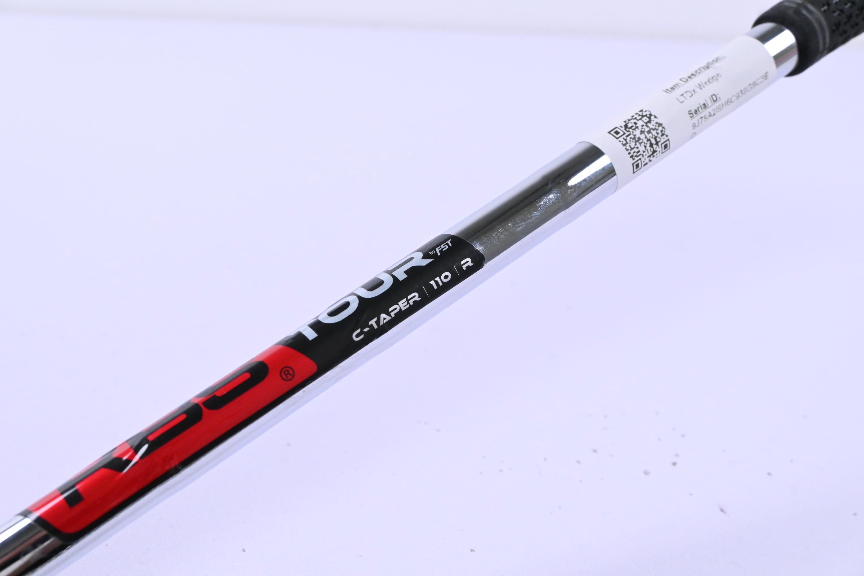 Cobra LTDx Pitching Wedge / 41.5 Degree / Regular Flex KBS Tour C-Taper 110