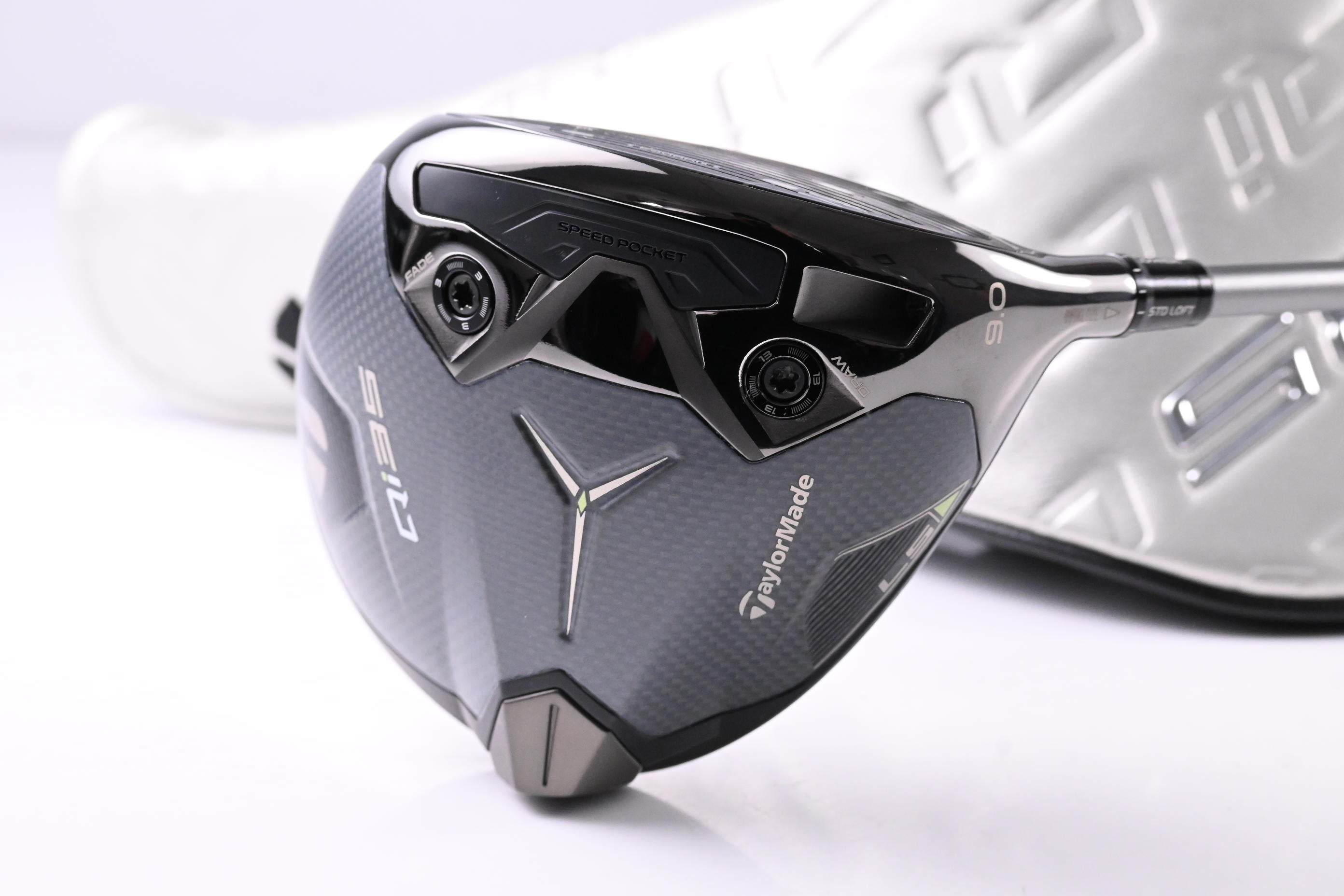 Taylormade Qi35 LS Driver / 9 Degree / Regular Flex Air Speeder 50 Shaft