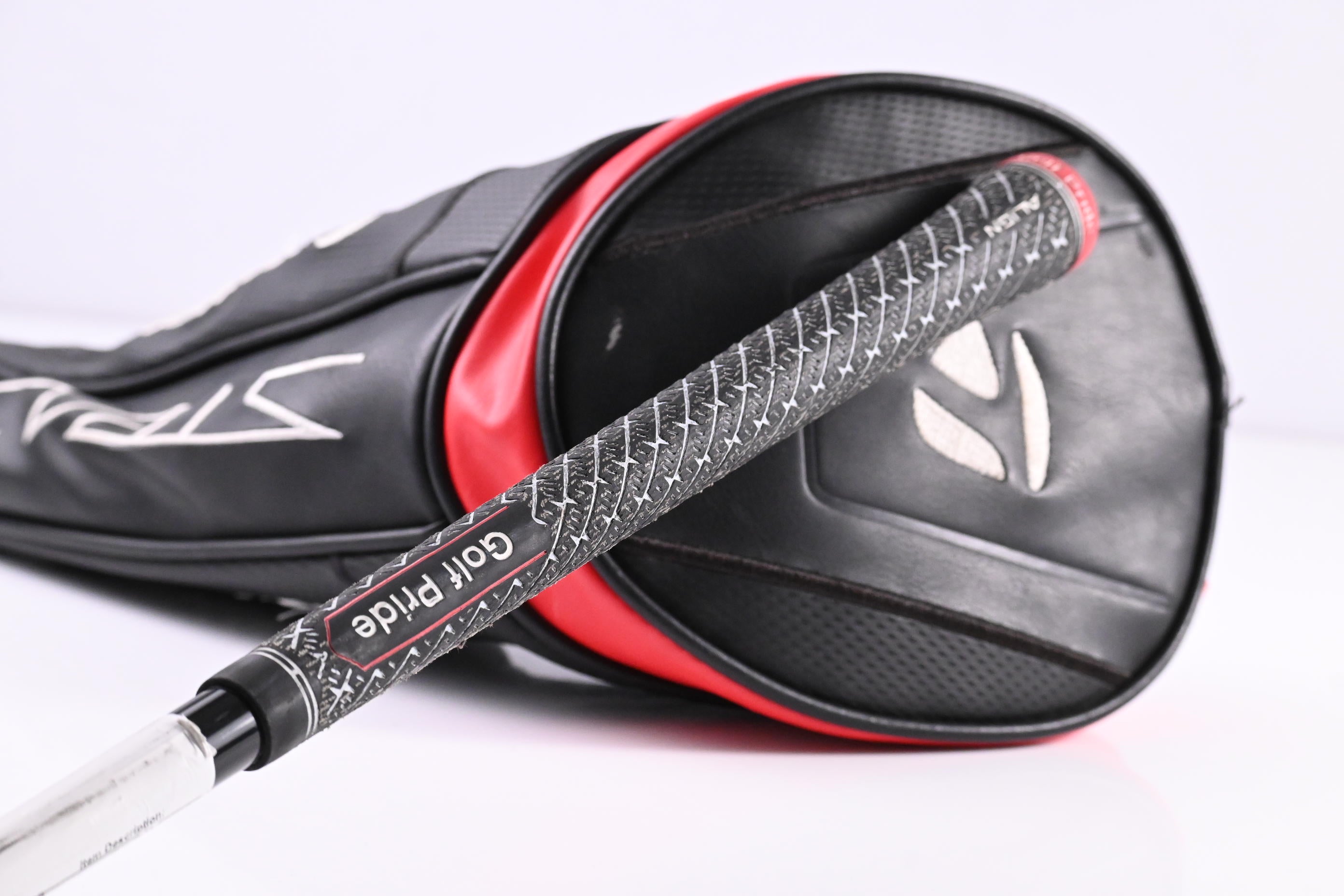 Taylormade Stealth Plus Driver / 9 Degree / Stiff Flex Fujikura Ventus Red 5