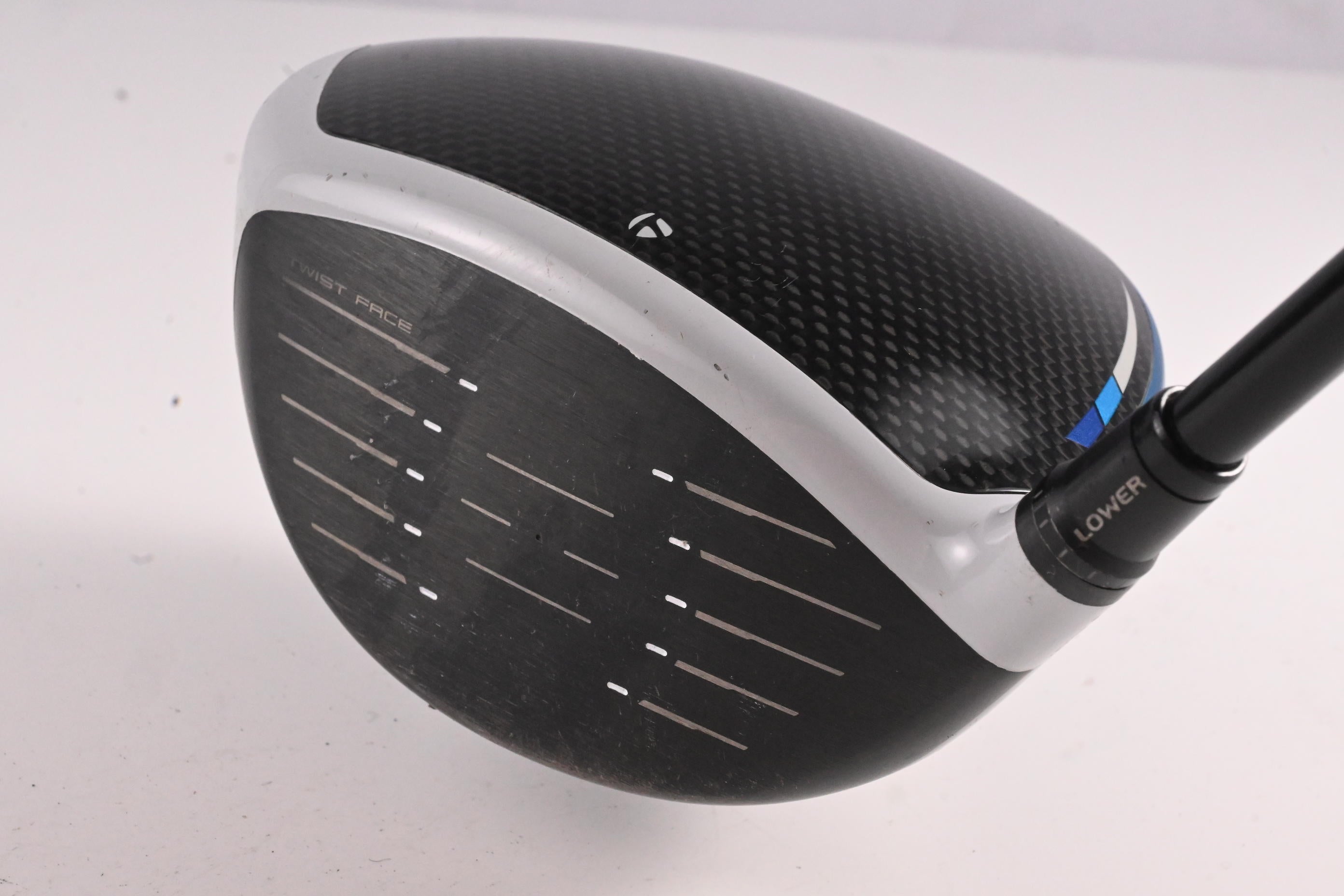 Taylormade SIM2 Max D Driver / 10.5 Degree / Stiff Flex Tensei AV Blue 60 Shaft