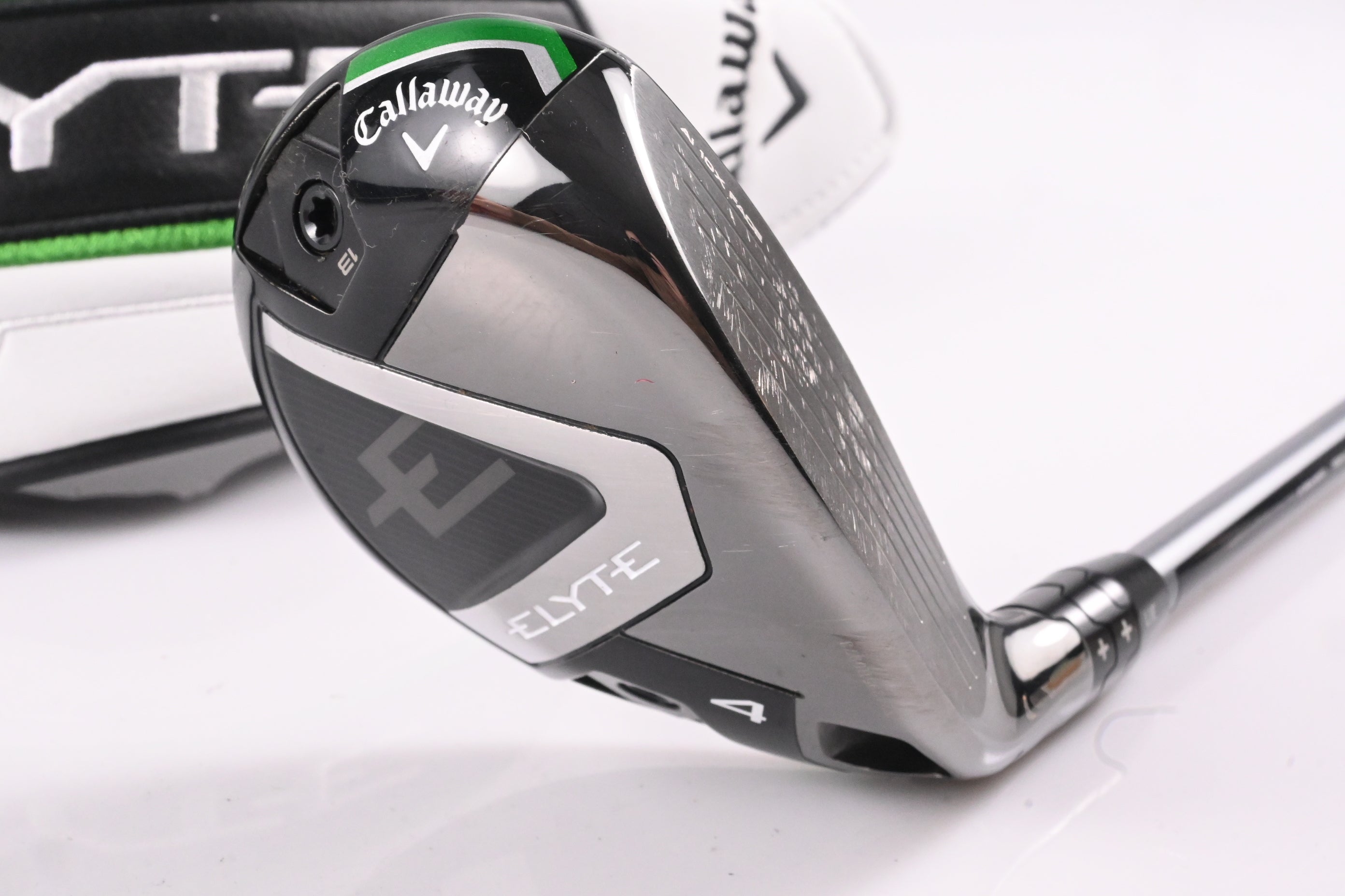 Callaway Elyte #4 Hybrid / 22 Degree / Regular Flex Denali Charcoal 60 Shaft