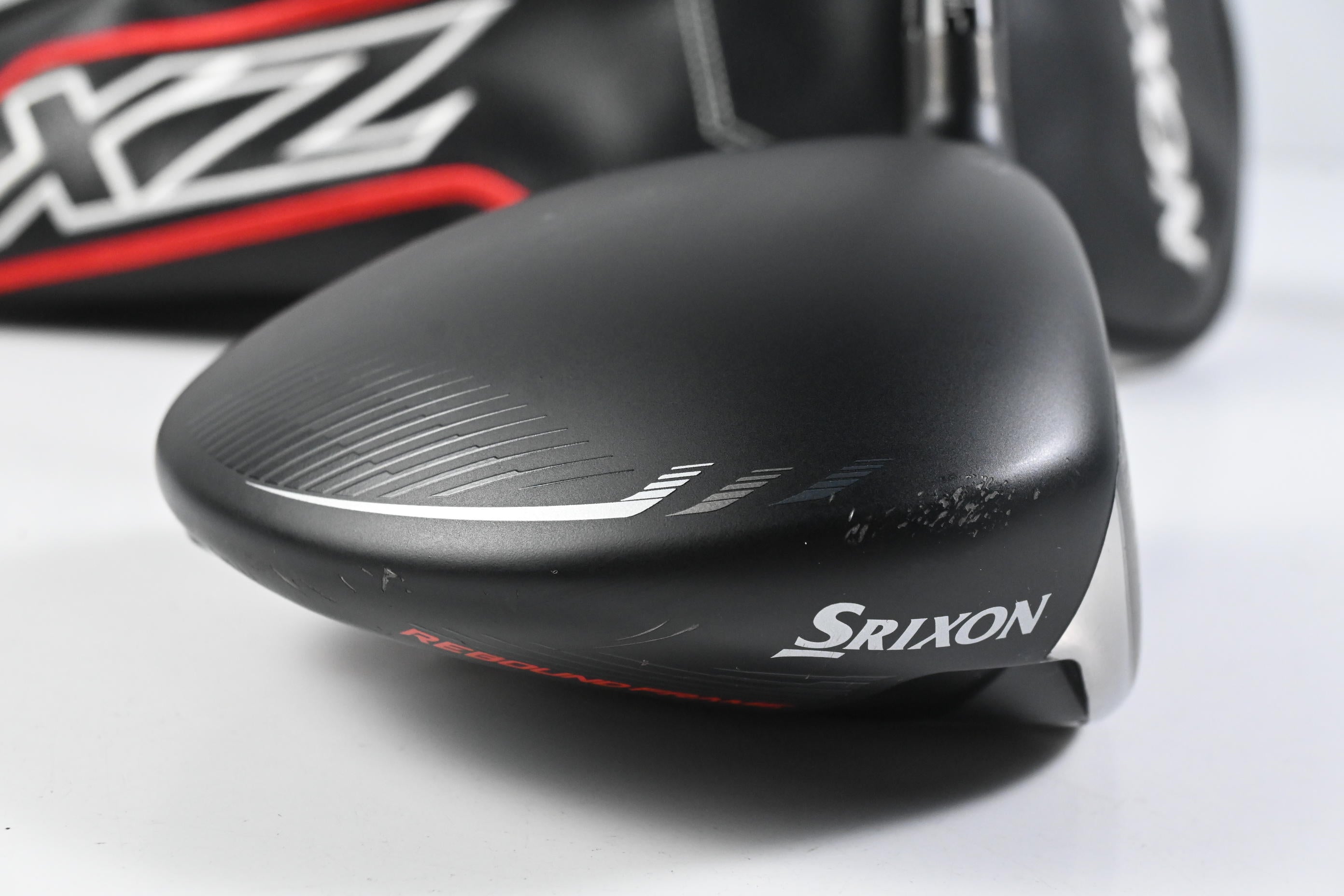 Srixon ZX5 Mk II LS 2023 Driver / 9.5 Degree / X-Flex HZRDUS Silver 70 Shaft