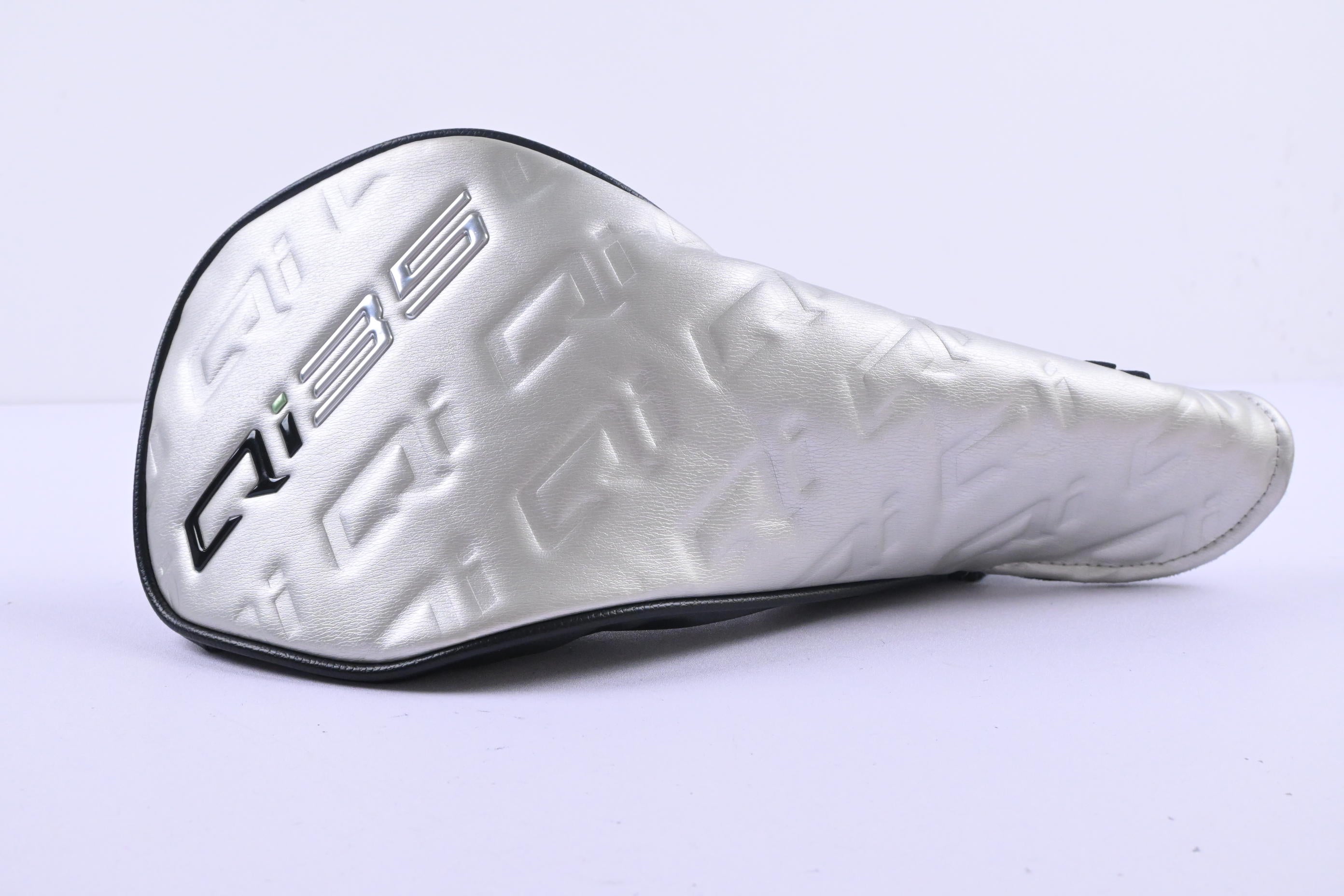 Taylormade Qi35 Max Lite Driver / 10.5 Degree / Stiff Flex Kai'Li Dark Waves 60