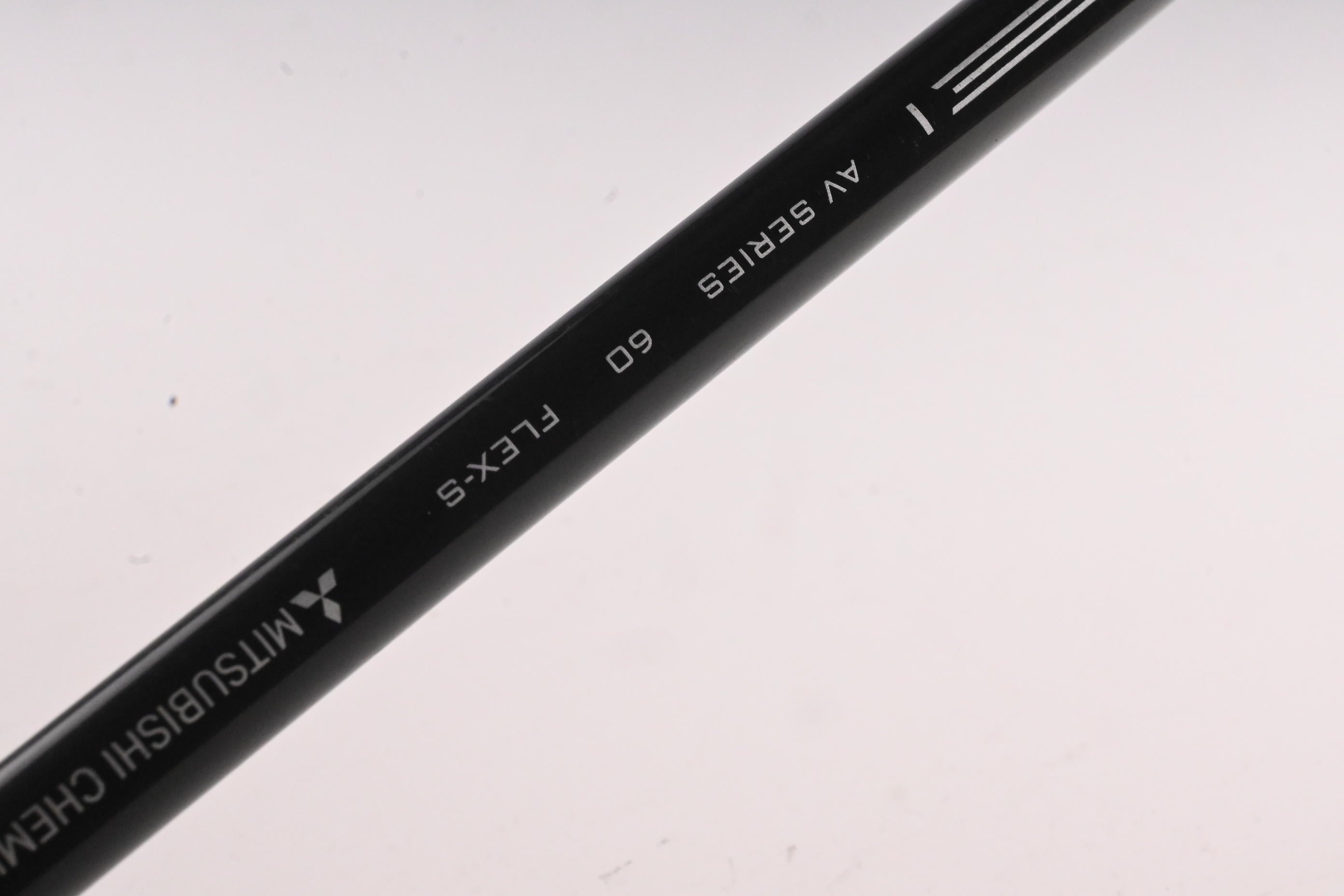 Taylormade SIM2 Max D Driver / 10.5 Degree / Stiff Flex Tensei AV Blue 60 Shaft