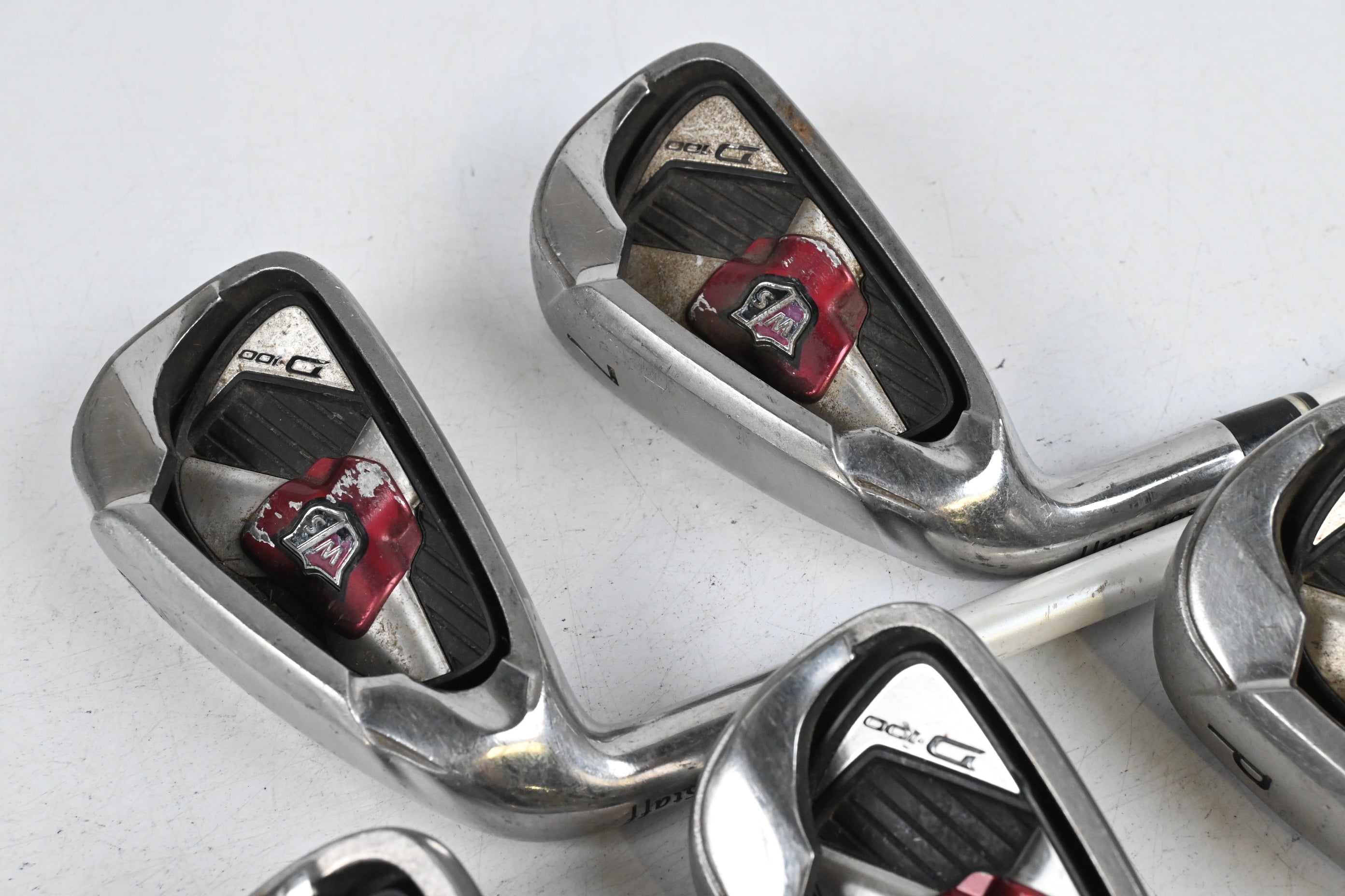 Ladies Left Hand Wilson D100 Irons / 6-PW / Ladies Flex Superlight 50 Shafts