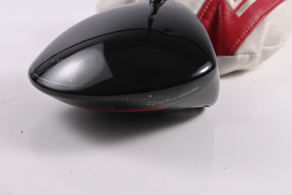 Taylormade R15 Black Driver / 10.5 Degree / Regular Flex Speeder57 Shaft