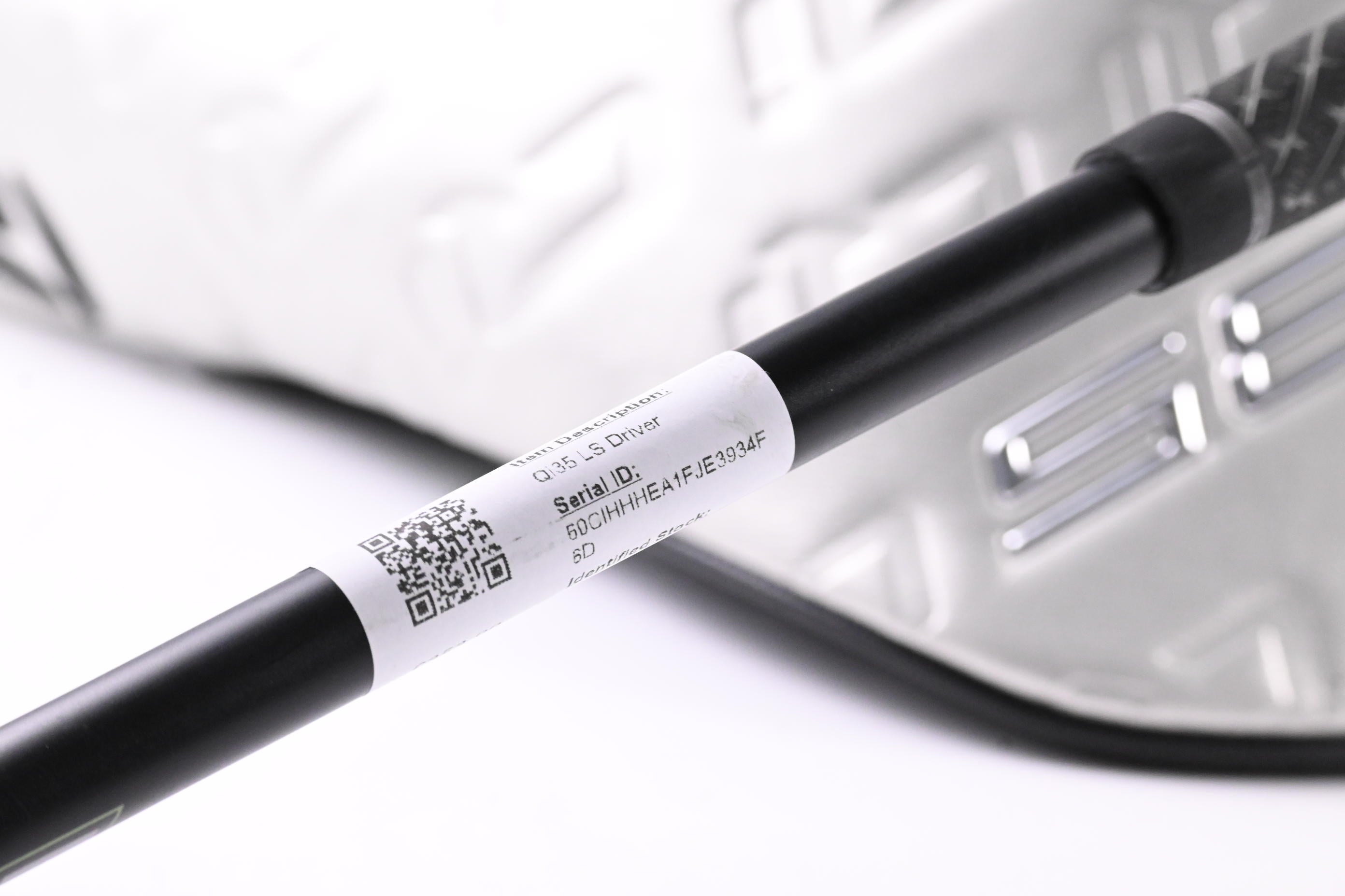 Taylormade Qi35 LS Driver / 9 Degree / Regular Flex Air Speeder 50 Shaft