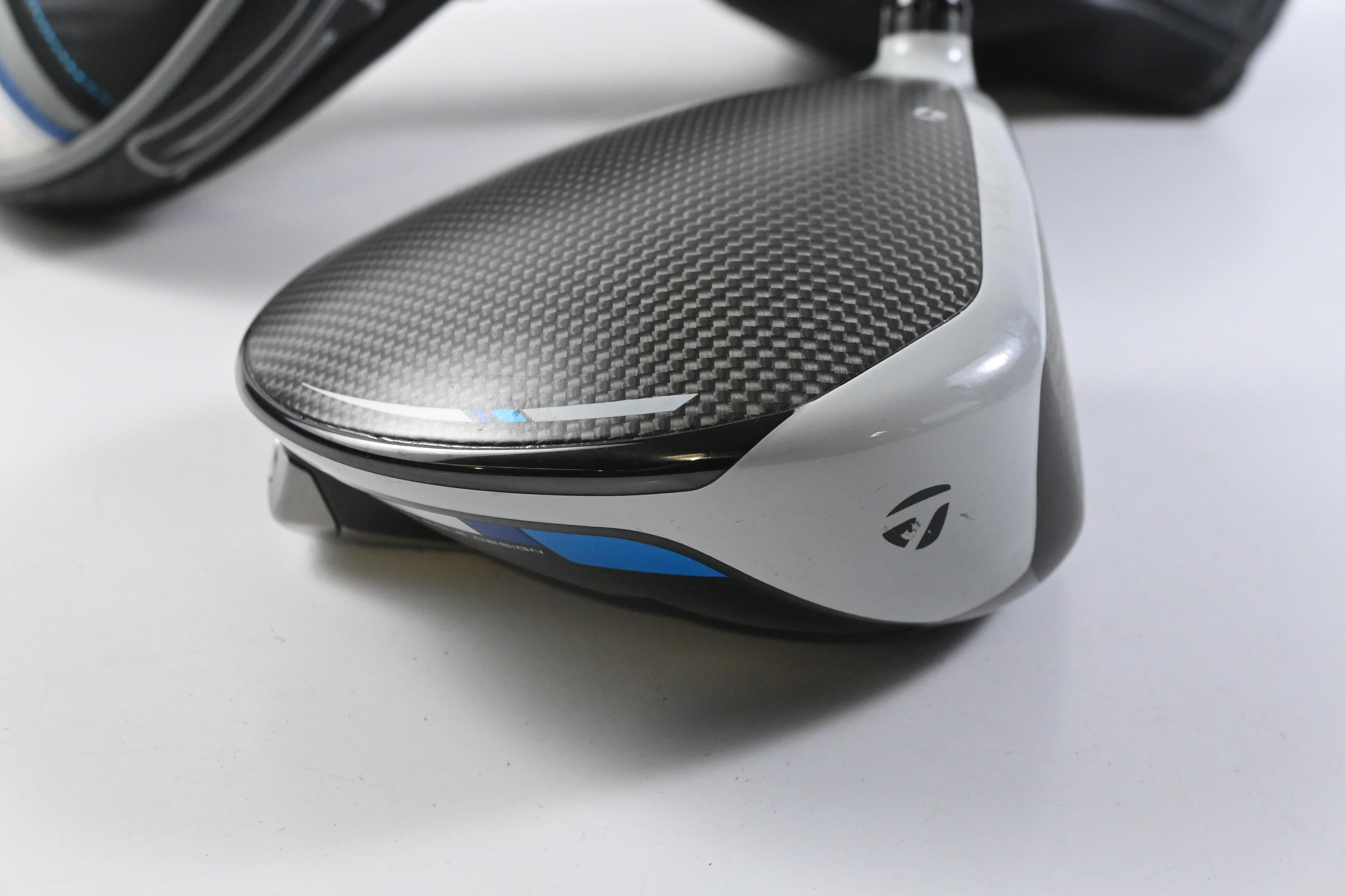 Taylormade SIM Driver / 10.5 Degree / Stiff Flex Hzrdus Smoke Green 70 Shaft