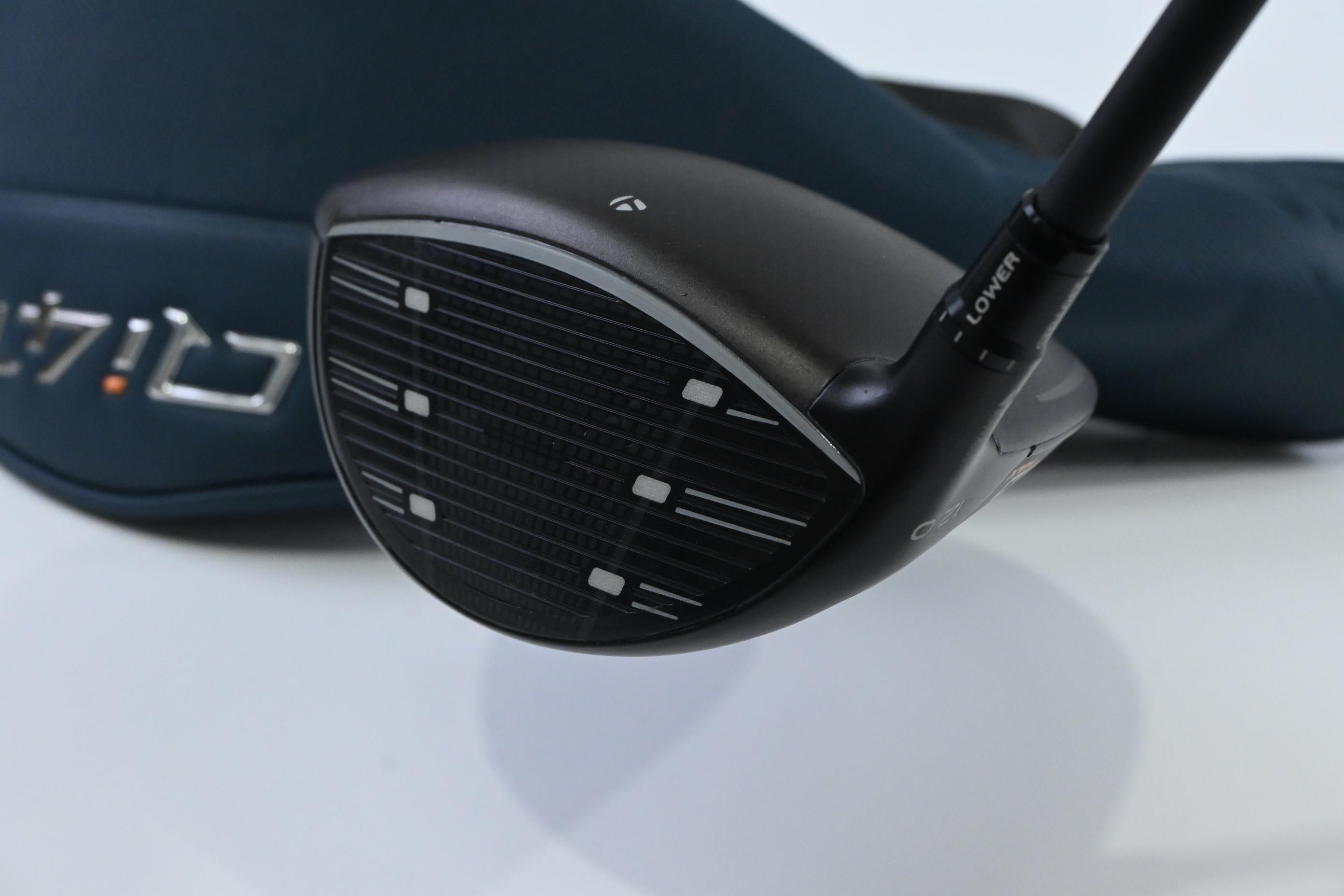 Taylormade Qi4D Max Driver / 12 Degree / Stiff Flex REAX White 60 Shaft