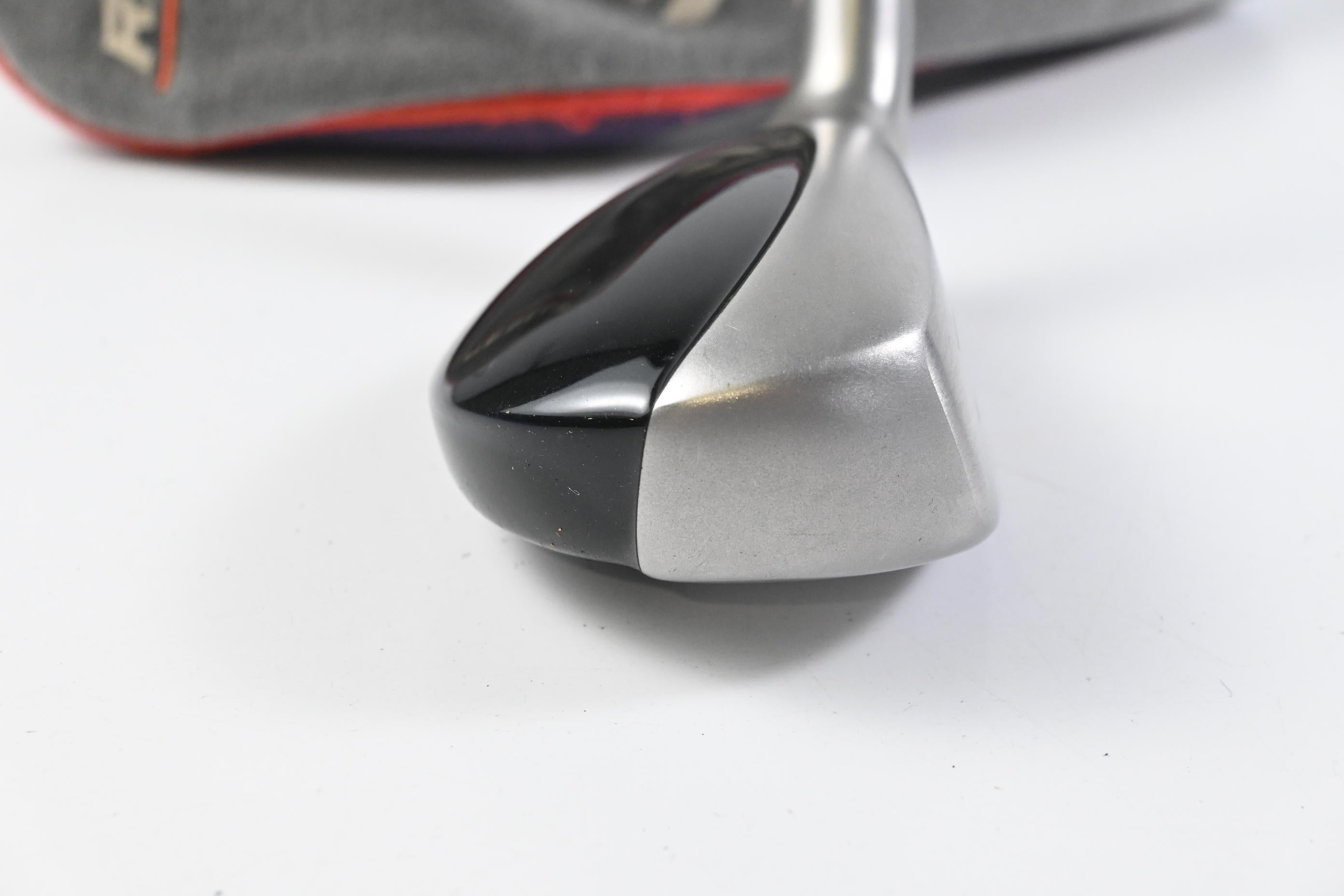 Taylormade Rescue Mid #3 Hybrid / 19 Degree / Regular Flex Steel Shaft