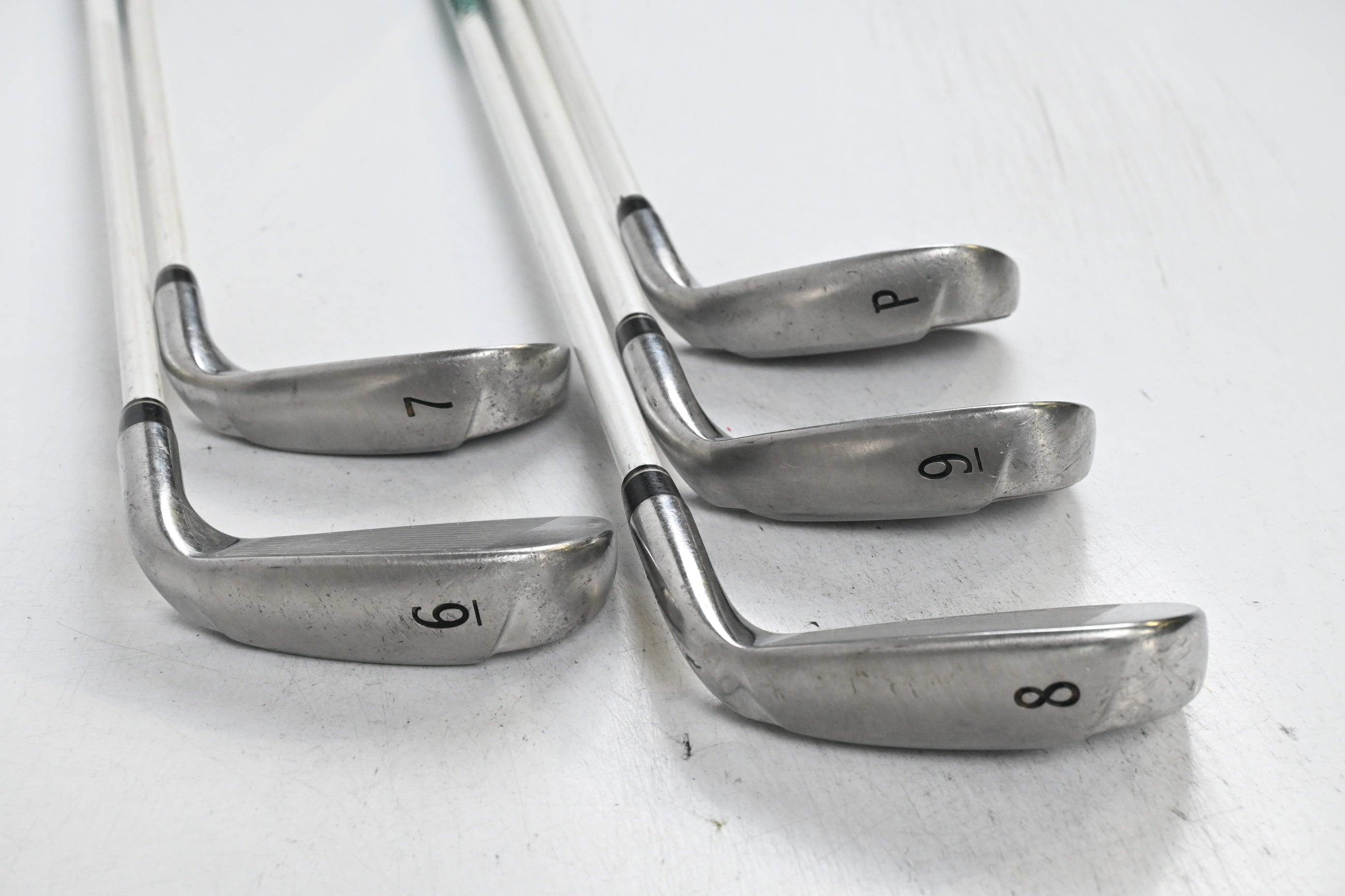 Ladies Left Hand Wilson D100 Irons / 6-PW / Ladies Flex Superlight 50 Shafts