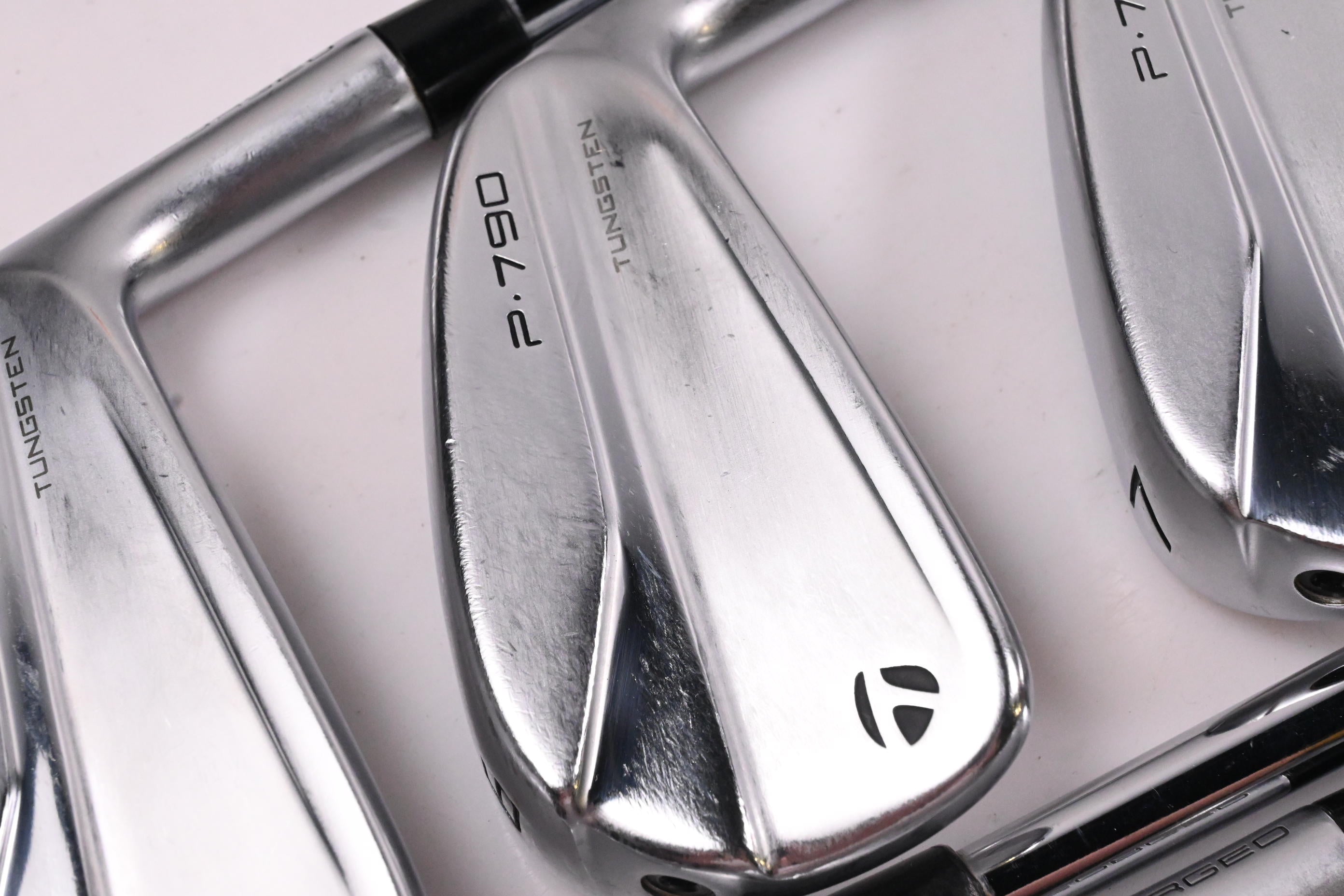 Taylormade P790 2021 Irons / 5-PW+GW / Stiff Flex Dynamic Gold 105 S300