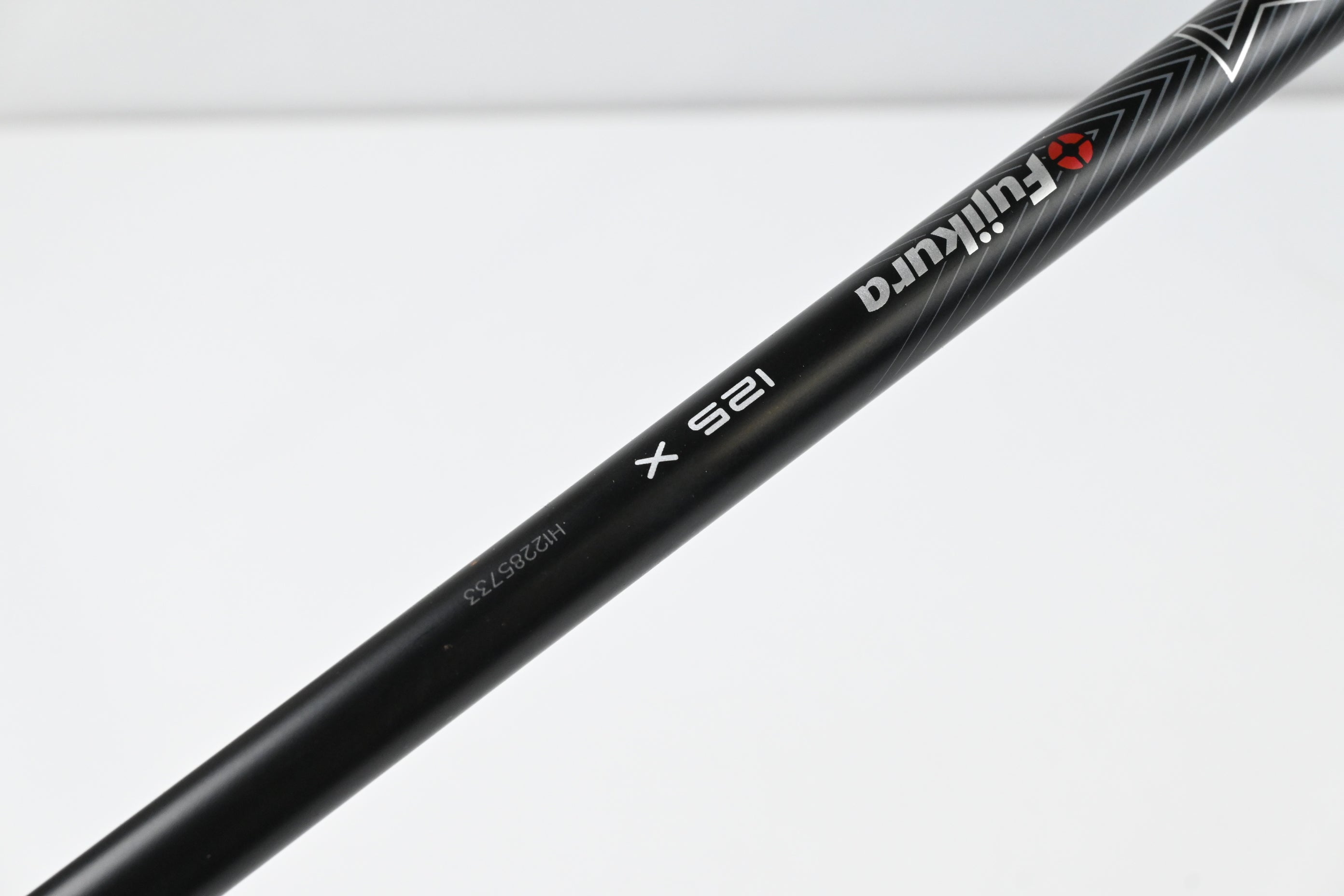 Titleist 620 CB #3 Iron / 21 Degree / X-Flex Fujikura Axiom 125 Velocore Shaft
