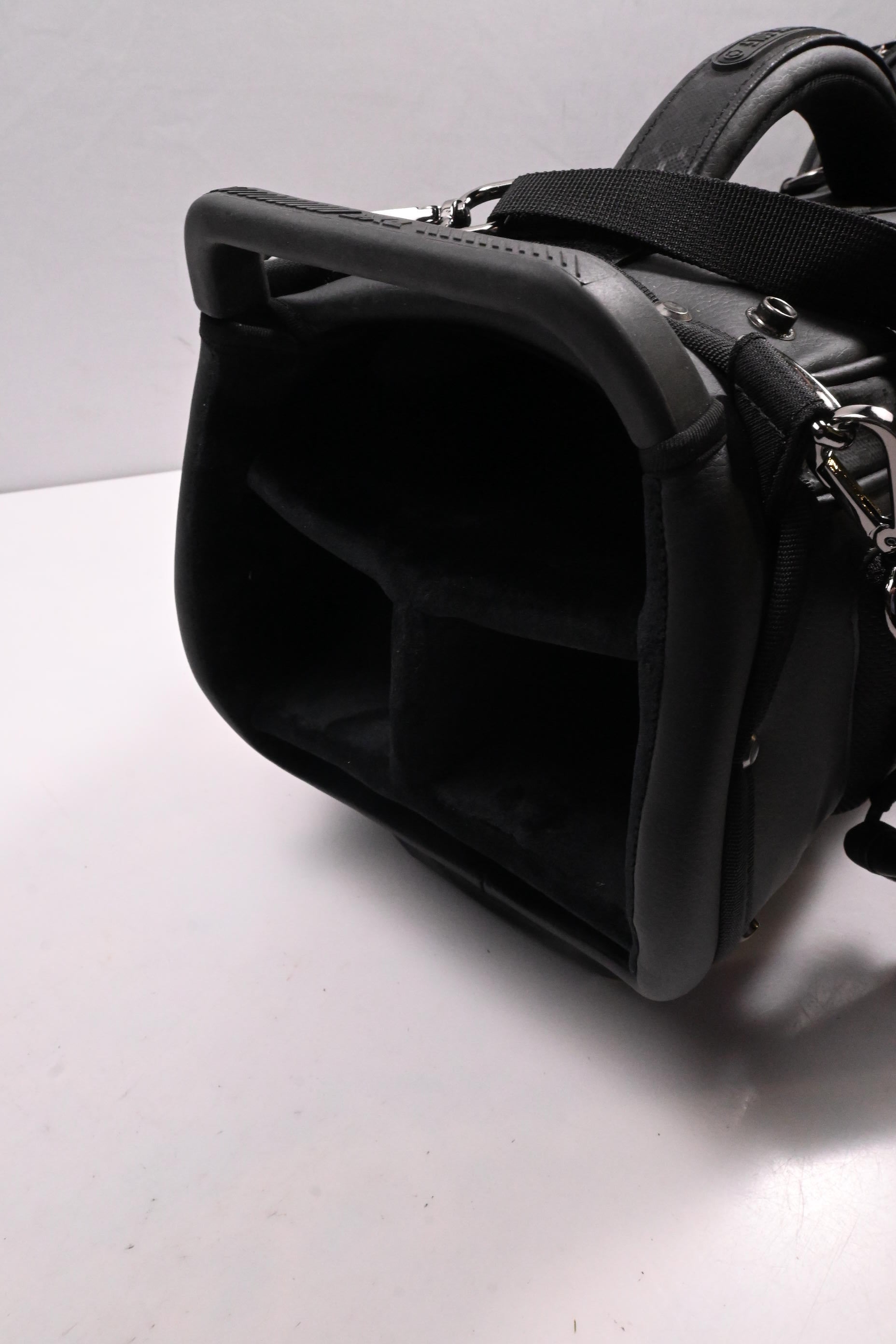 PXG Deluxe Stand Bag / 4-Way Divider / Black