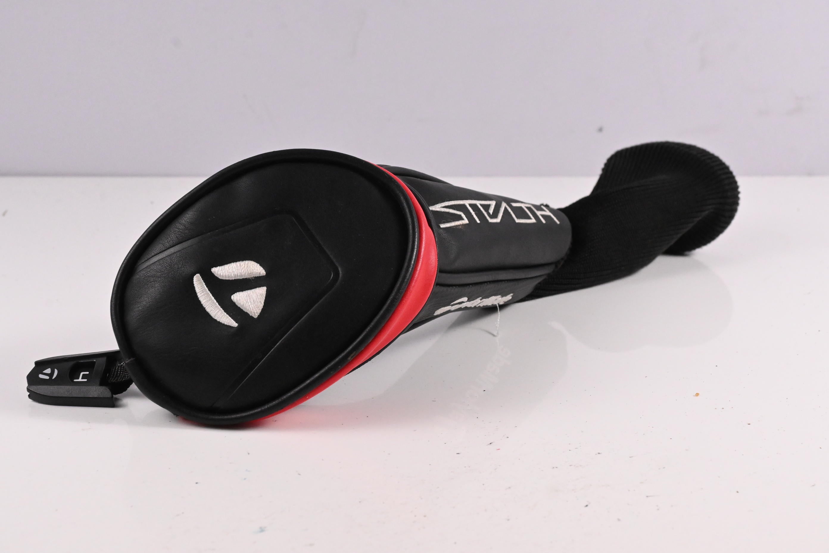 Taylormade Stealth #4 Hybrid / 22 Degree / Regular Flex Ventus Red 6 Shaft