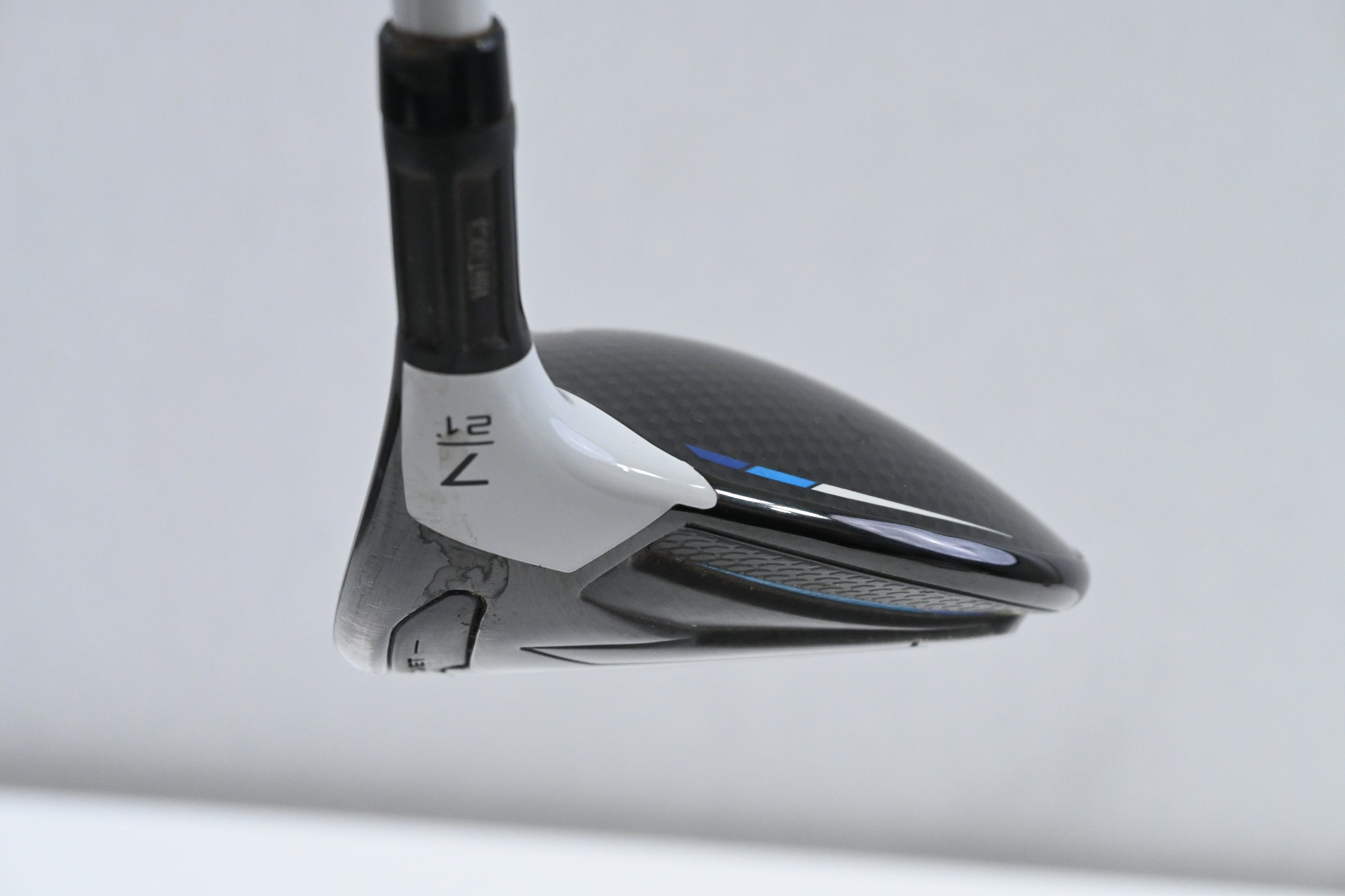 Ladies Taylormade SIM2 Max #7 Wood / 21 Degree / Ladies Flex Aldila NV 45