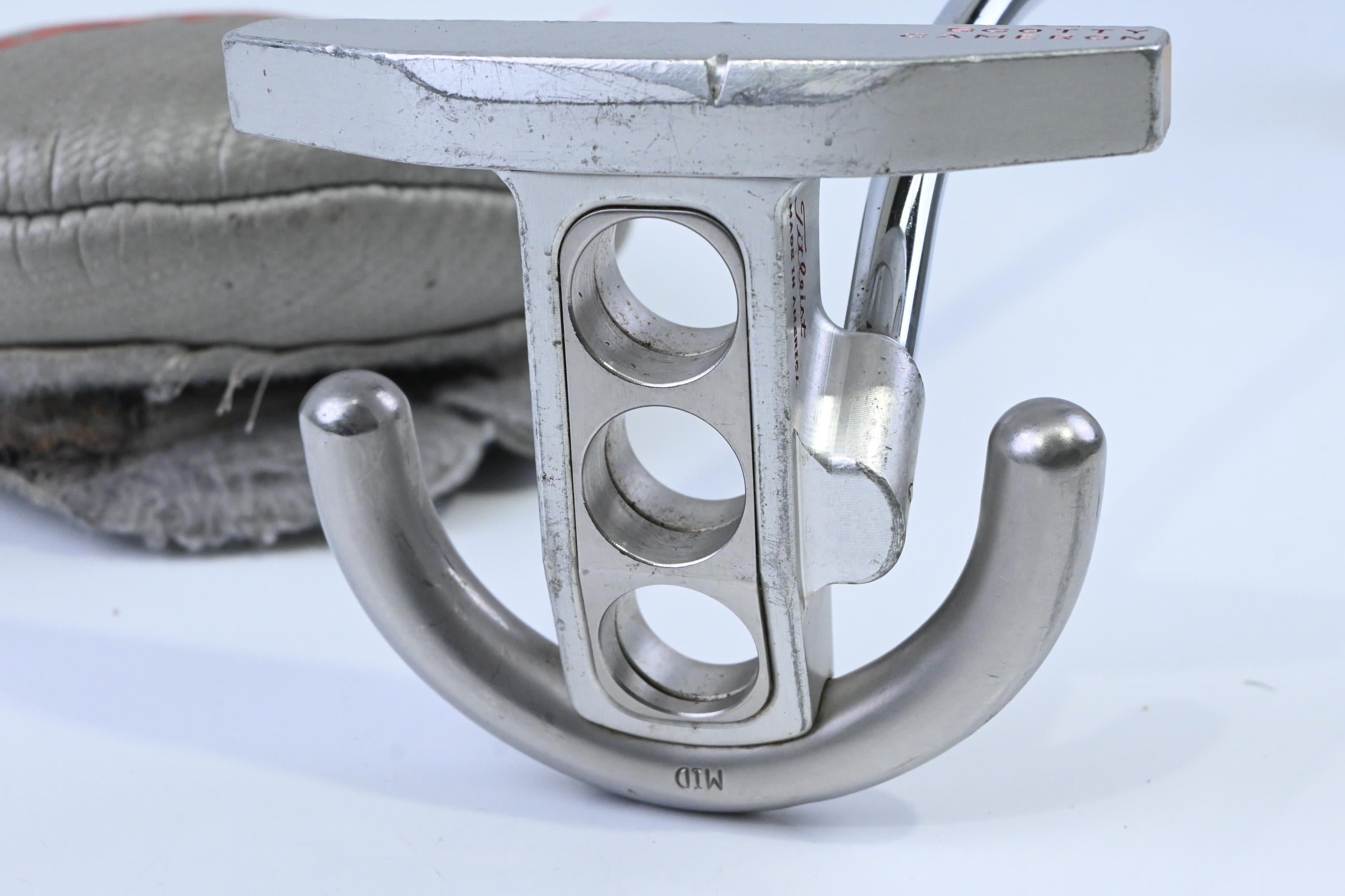 Scotty Cameron Futura Putter / 34 Inch