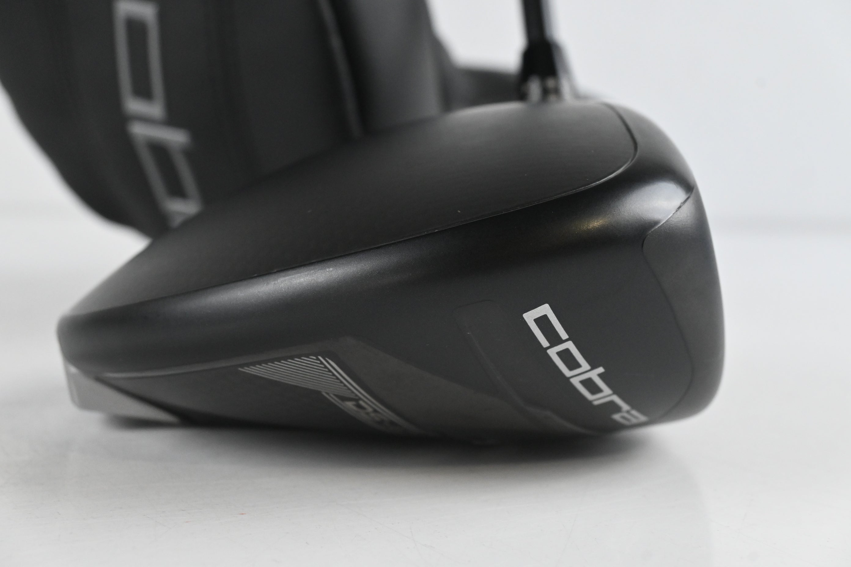 Cobra DS-Adapt MAX-K Driver / 10.5 Degree / X-Flex Denali Black 70 Shaft