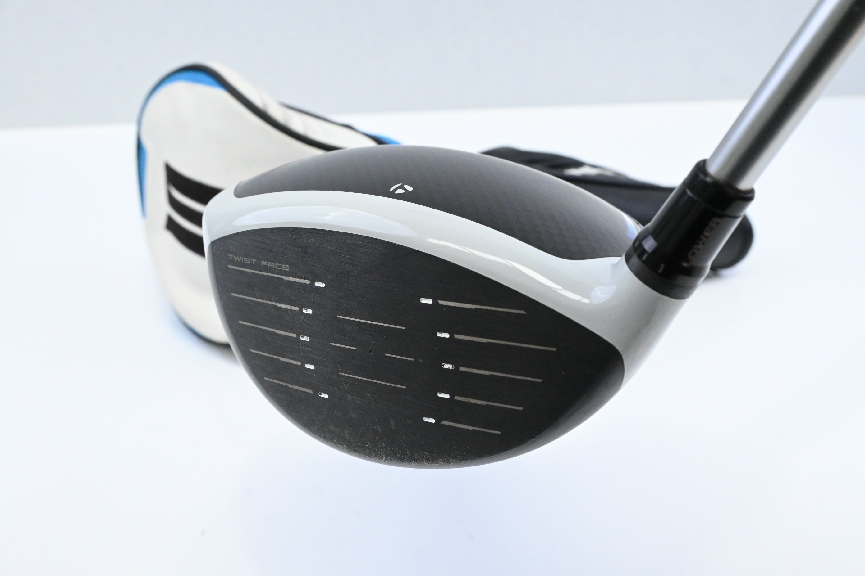 Taylormade SIM2 Driver / 9 Degree / Stiff Flex Kuro Kage 60 Shaft