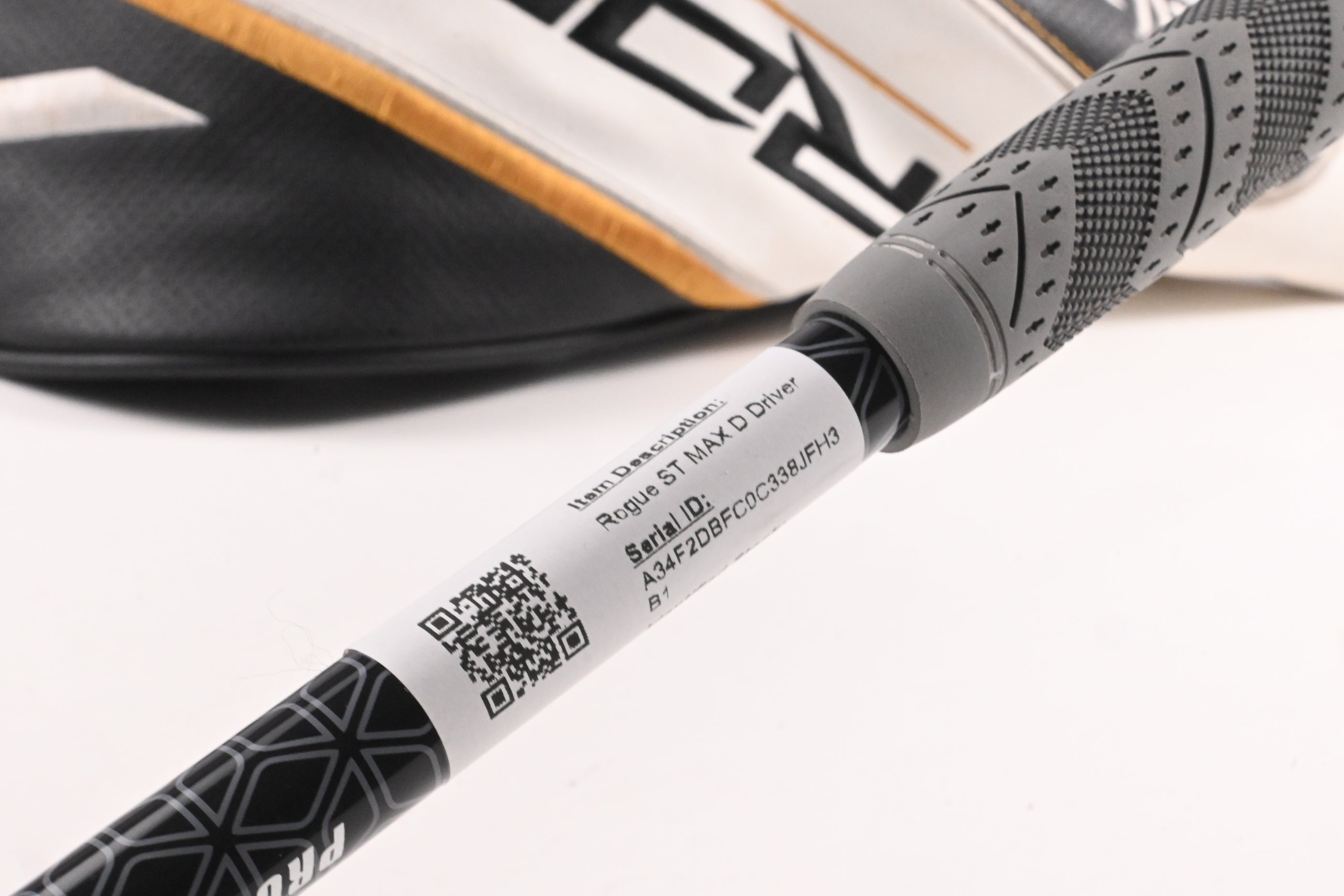 Callaway Rogue ST MAX D Driver / 10.5 Degree / Regular Flex Cypher 50 Shaft