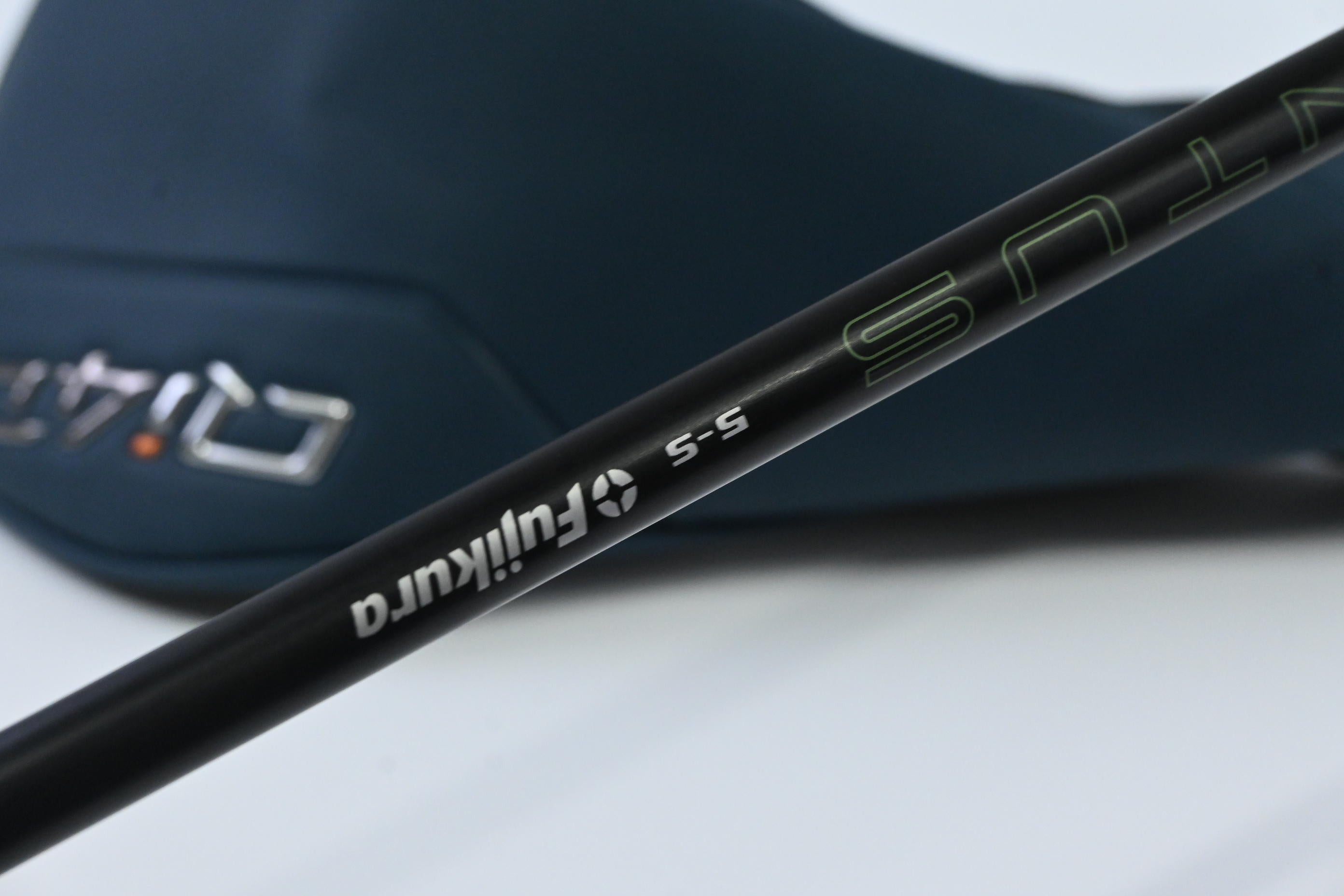 Taylormade Qi4D Driver / 9 Degree / Stiff Flex Fujikura Ventus Blue 5