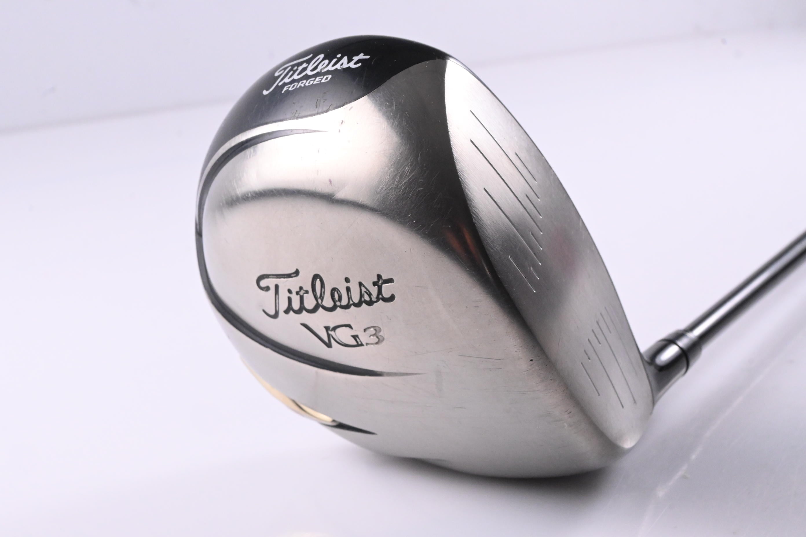 Titleist VG 3 Driver / 10.5 Degree / Regular Flex Titleist VG 50 Shaft