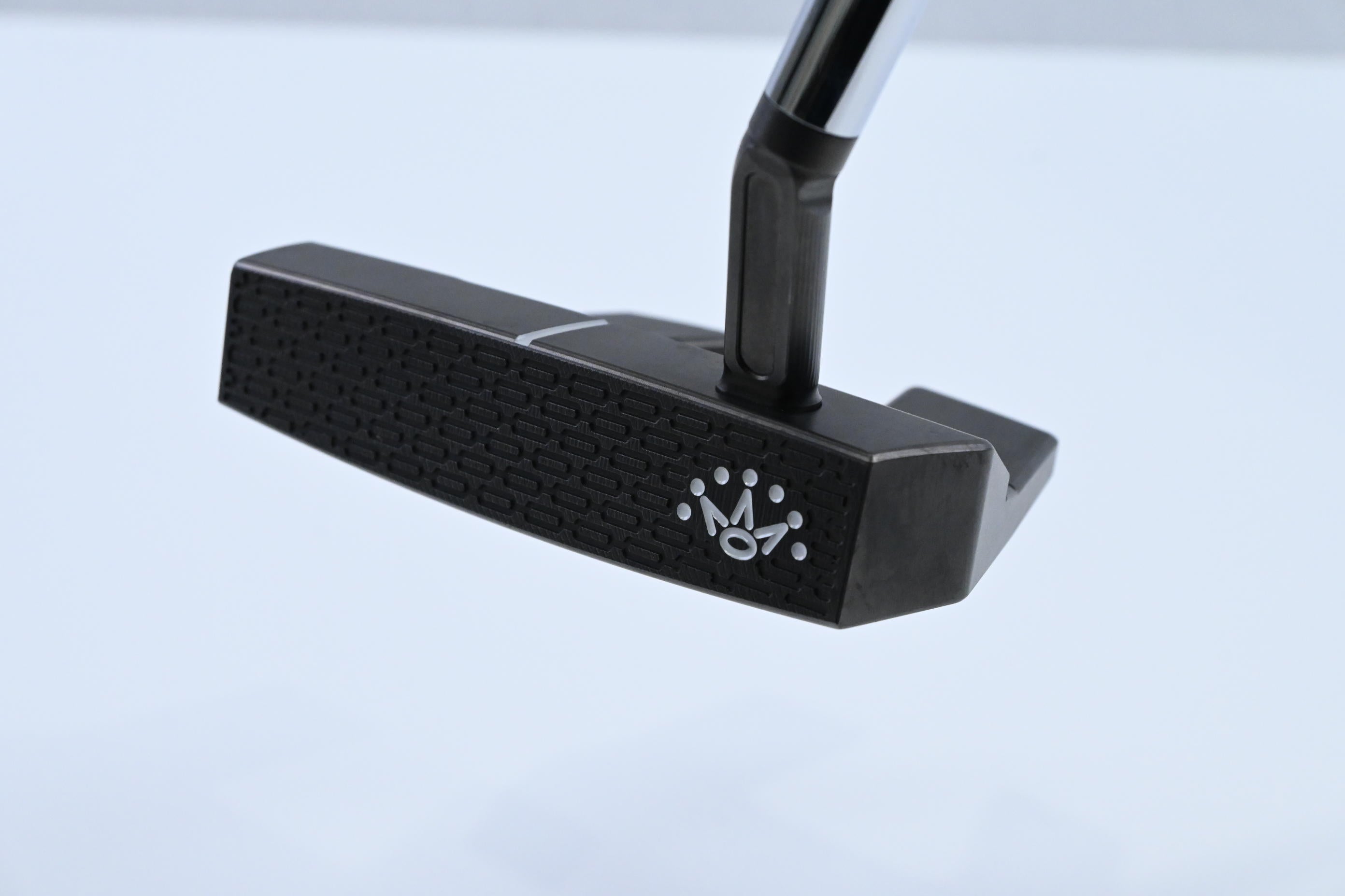 Scotty Cameron Phantom Black 5.5 Putter / 33 Inch