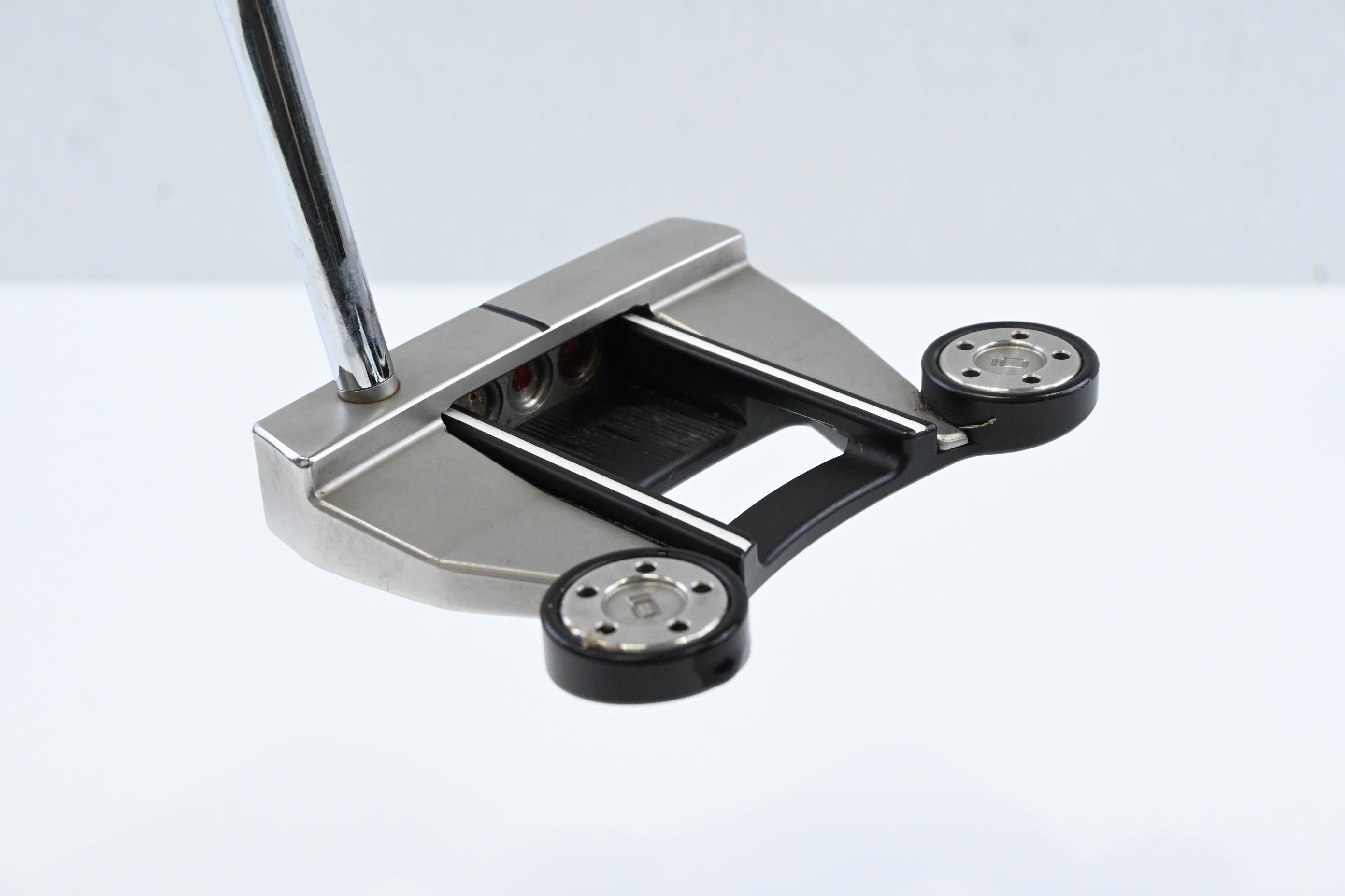 Scotty Cameron Futura 2015 6M Putter / 34 Inch