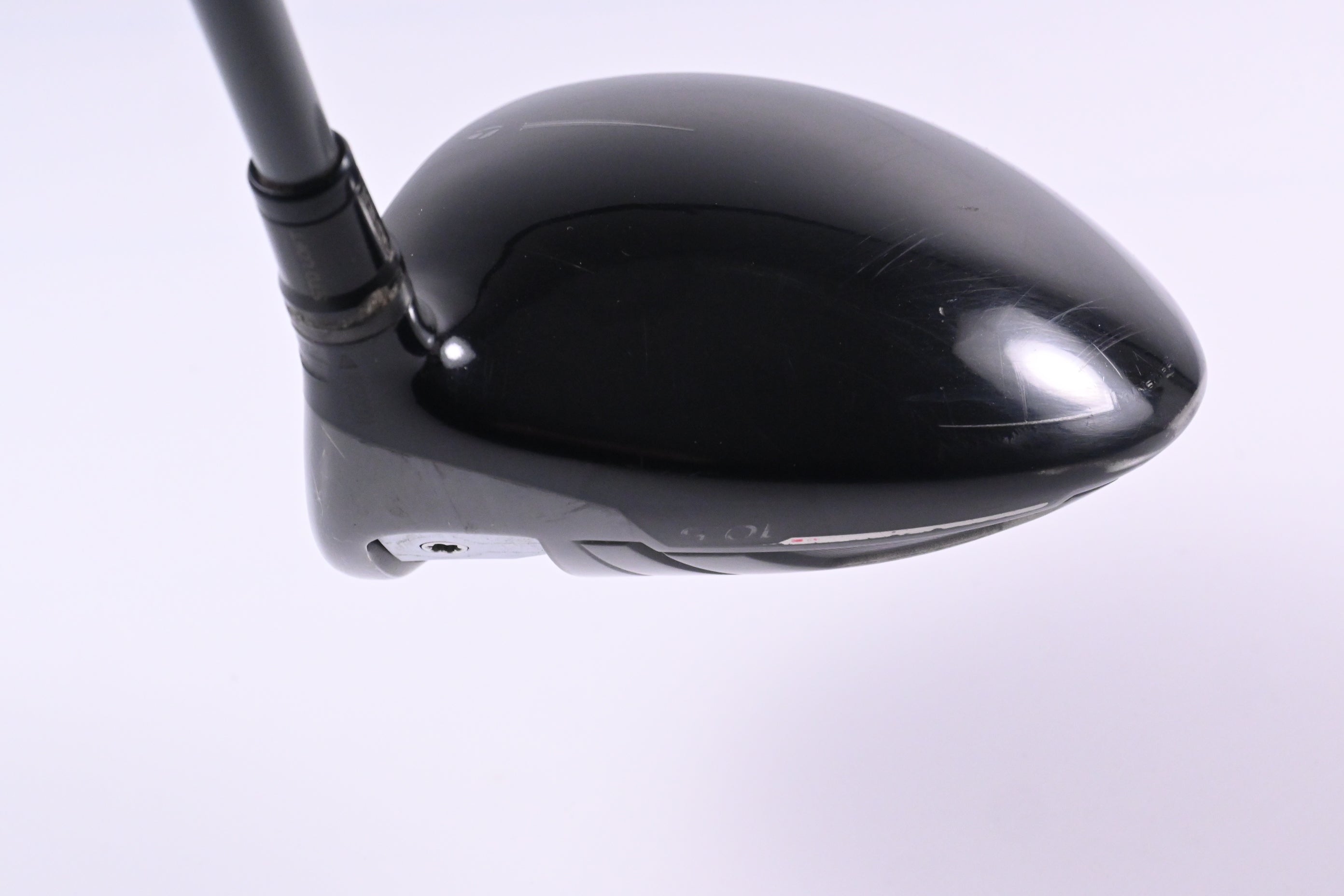 Taylormade R15 Black Driver / 10.5 Degree / Regular Flex Fujikura Pro 2.0 5