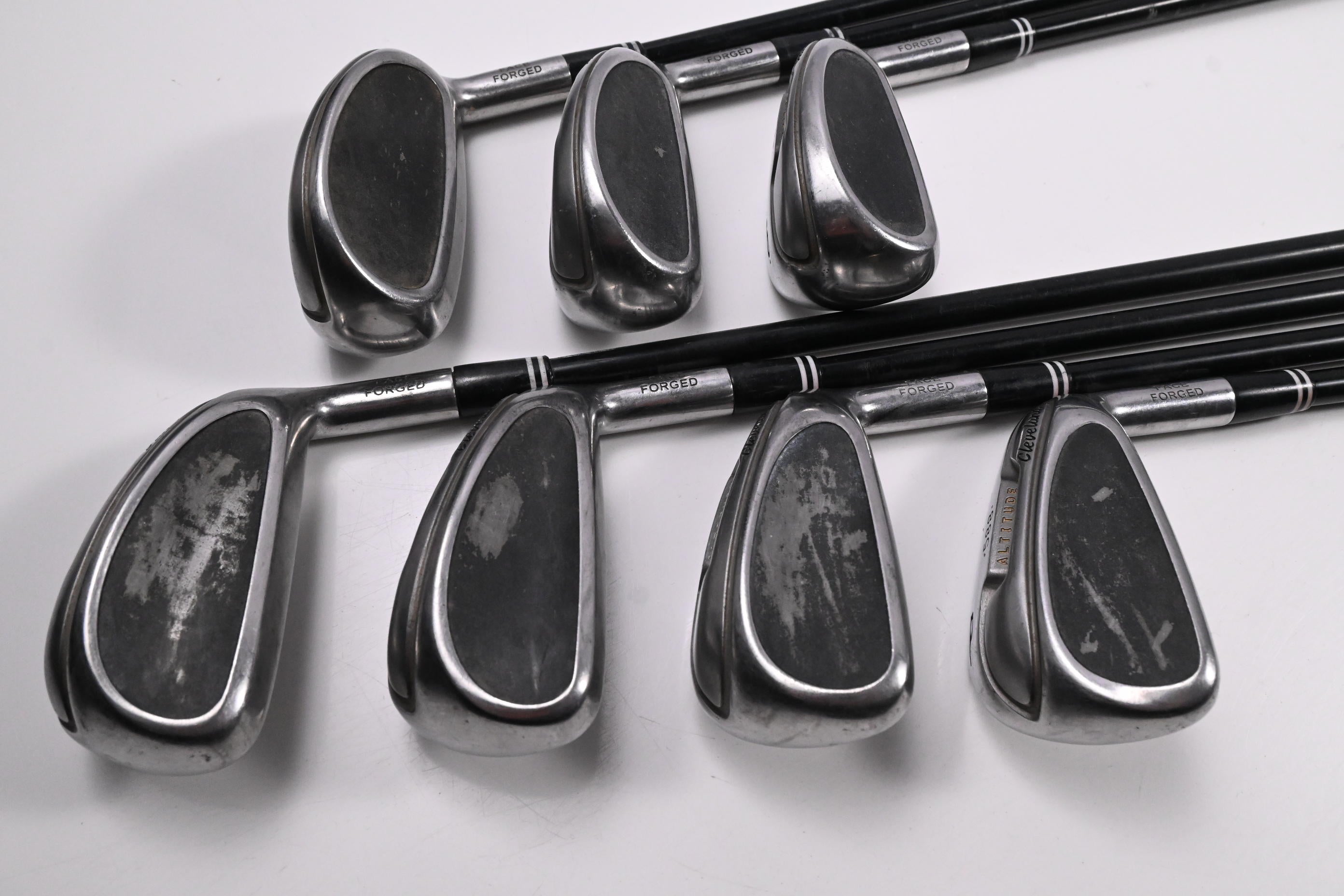 Cleveland 588 Altitude Irons / 4-PW / Regular Flex ActionLite 55 Shafts