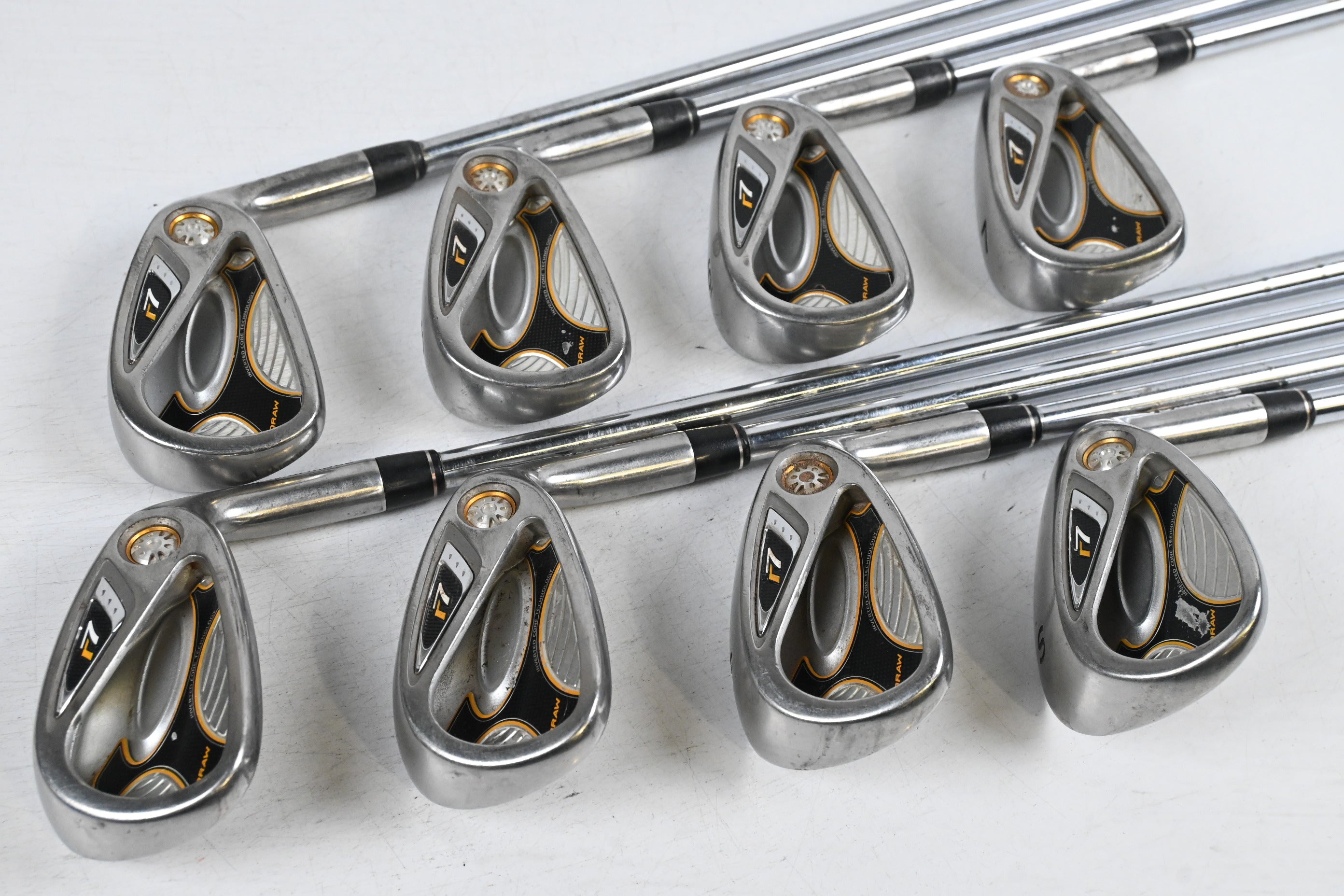 Taylormade R7 Draw Irons / 4-PW+SW / Regular Flex Taylormade T-Step 90 Shafts