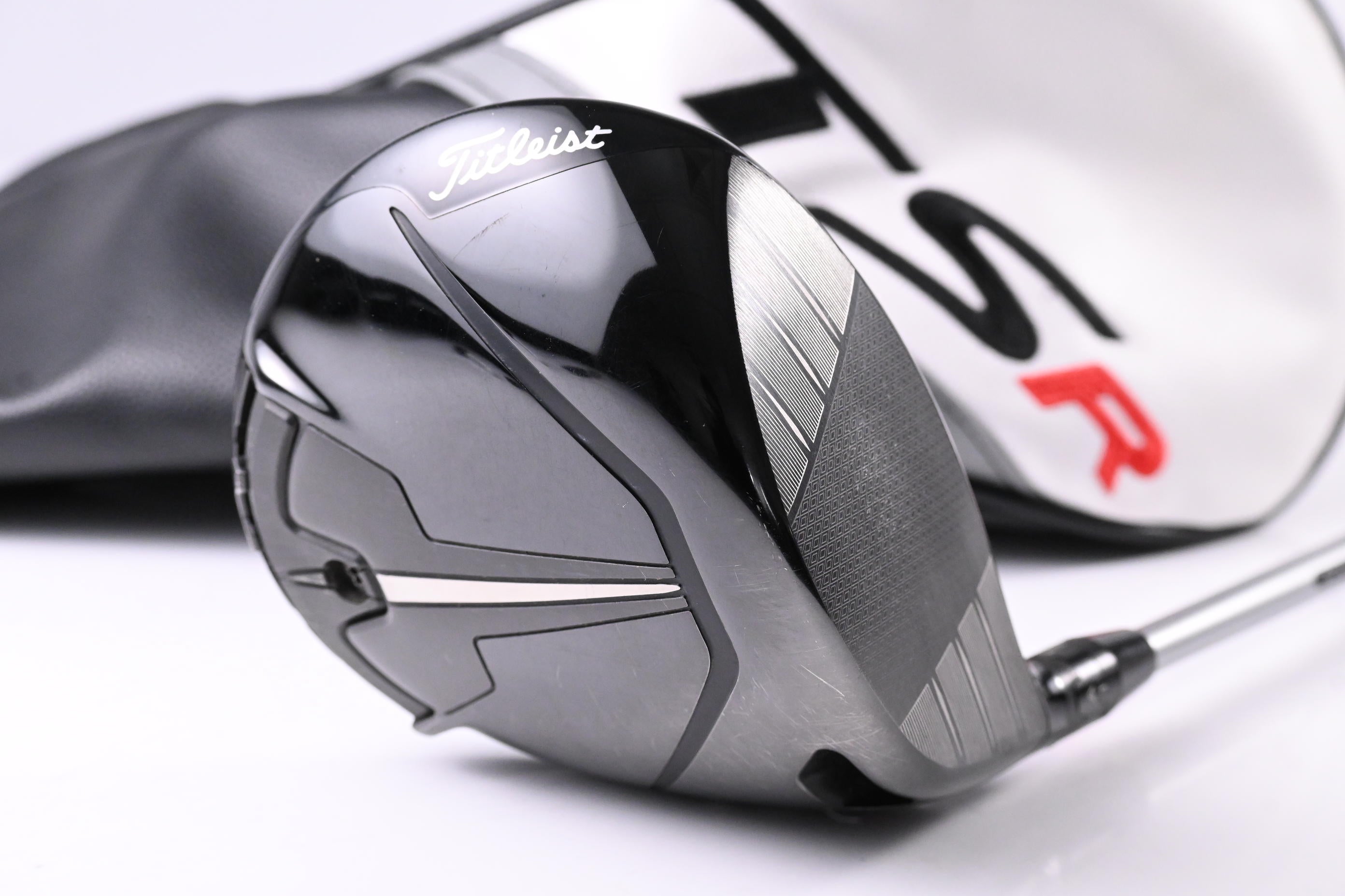 Titleist TSR3 Driver / 9 Degree / Regular Flex Tour AD UB-5 Shaft