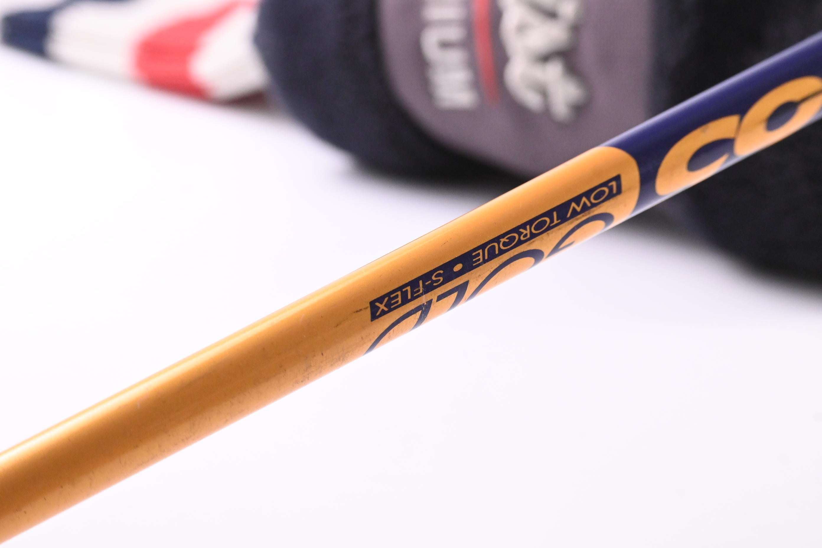 Titleist 975 J Driver / 9.5 Degree / Stiff Flex UST Proforce Gold 65 Shaft