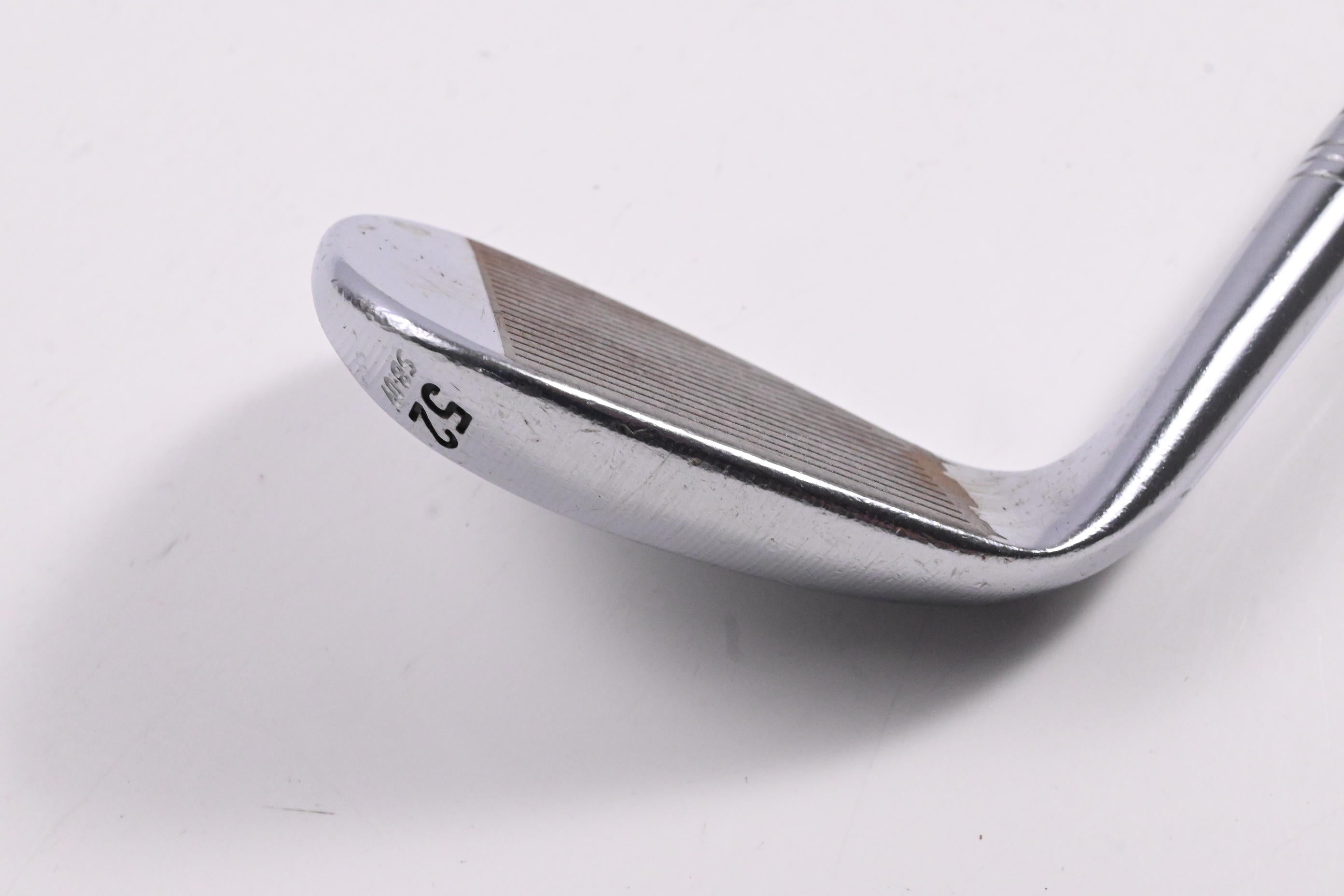 Taylormade Milled Grind 2 Gap Wedge / 52 Degree / Stiff Flex Dynamic Gold S200