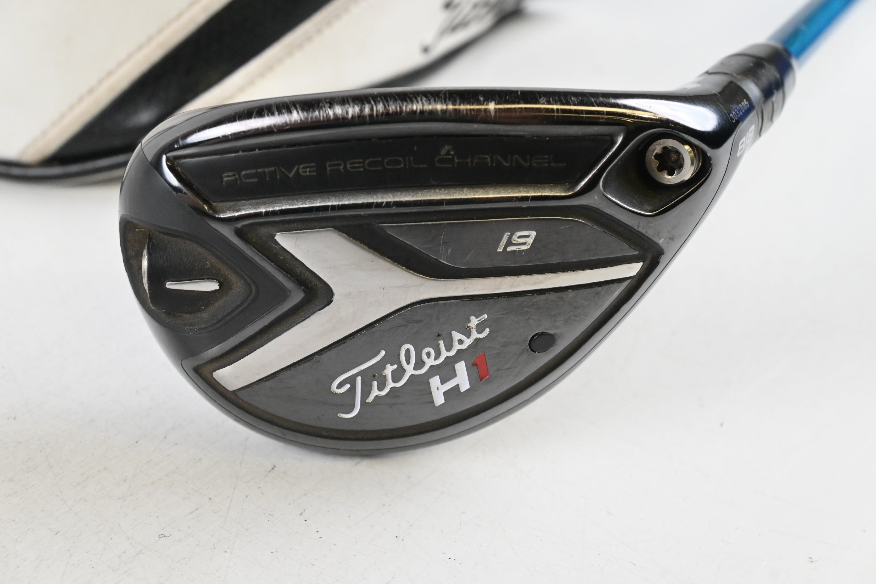 Titleist 818 H1 #3 Hybrid / 19 Degree / Regular Flex Evenflow 85 Shaft