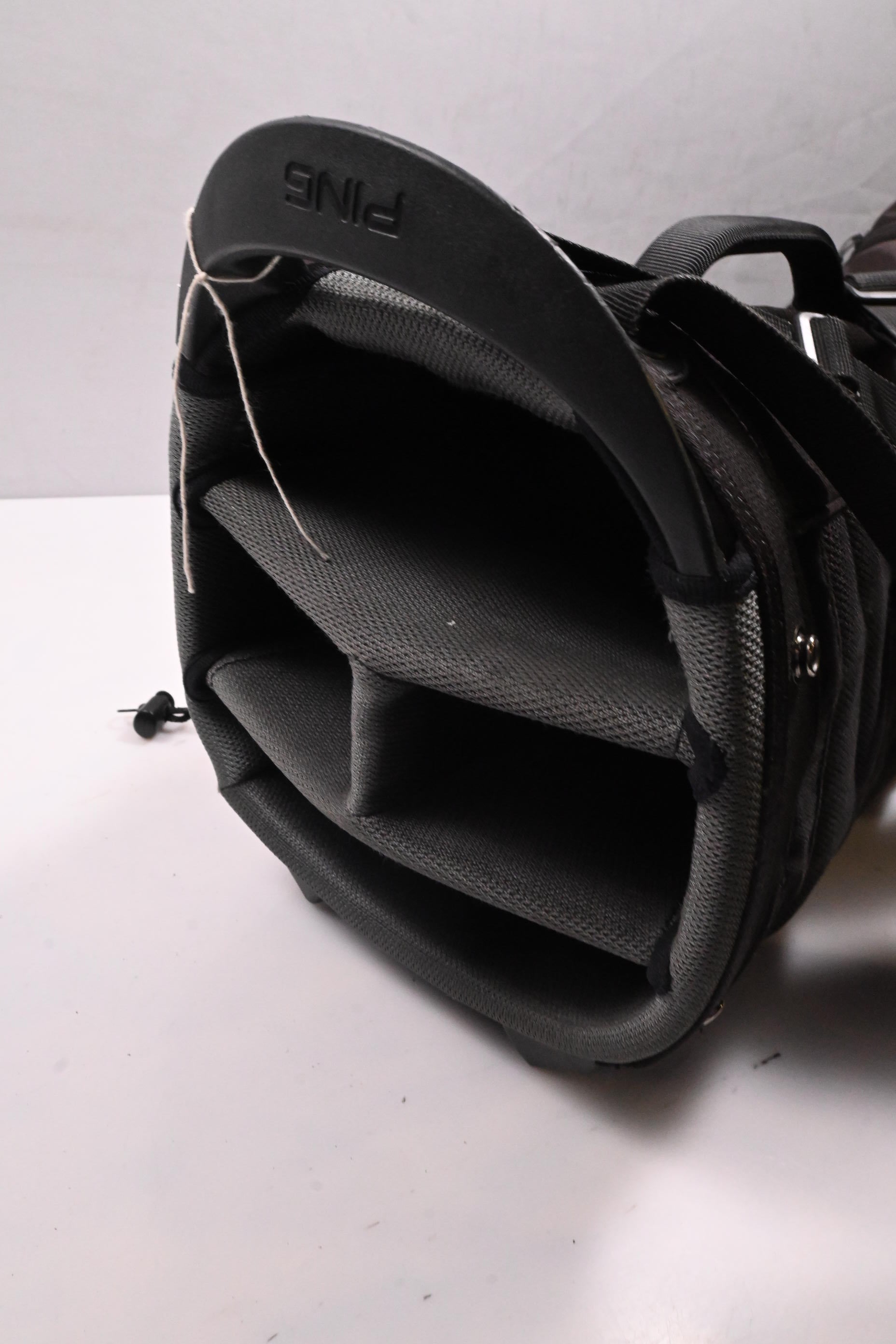 Ping Hoofer Lite Stand Bag / 4-Way Divider / Black