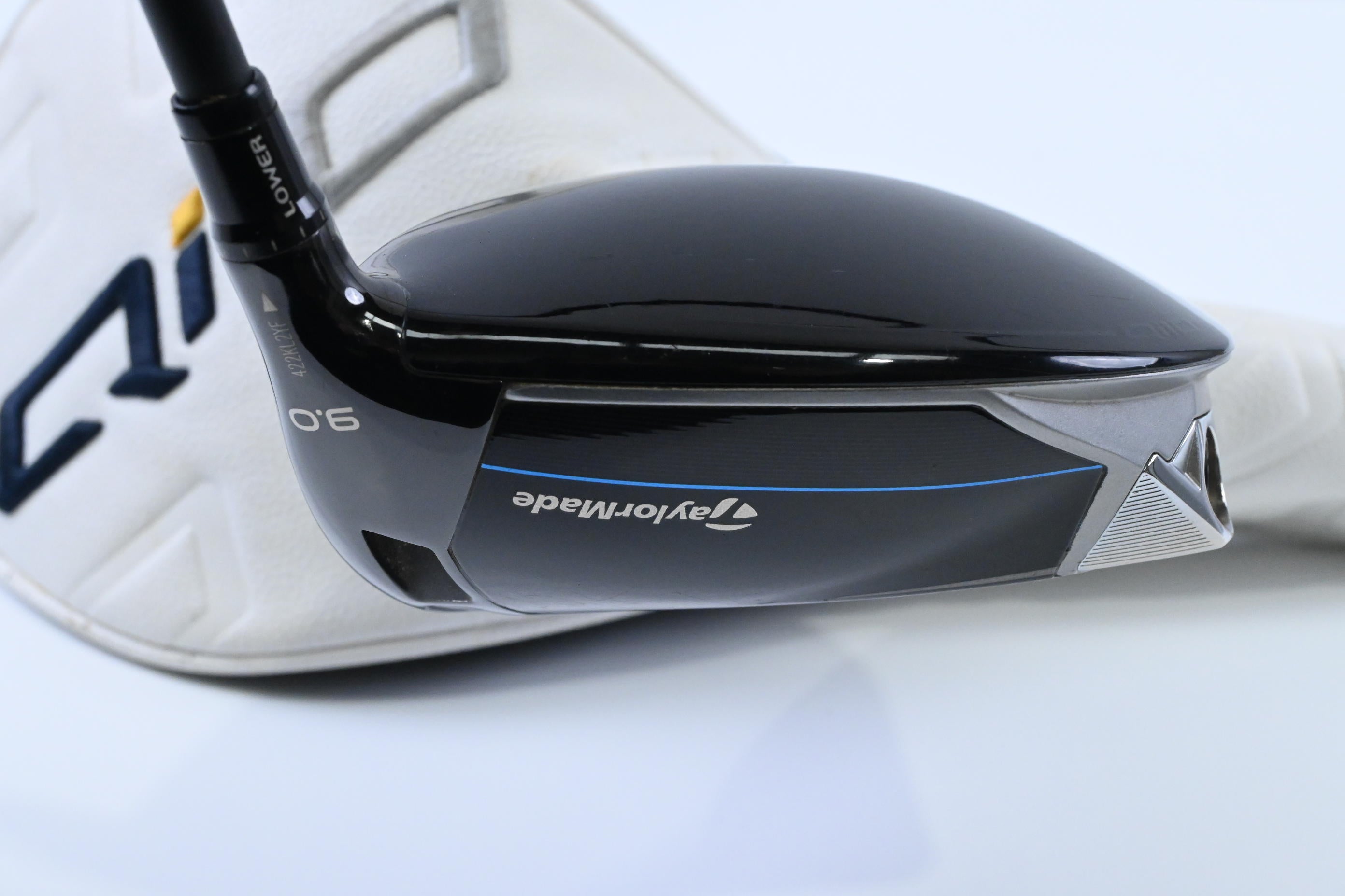 Taylormade Qi10 LS Driver / 9 Degree / Stiff Flex Tensei AV Limited Blue 65