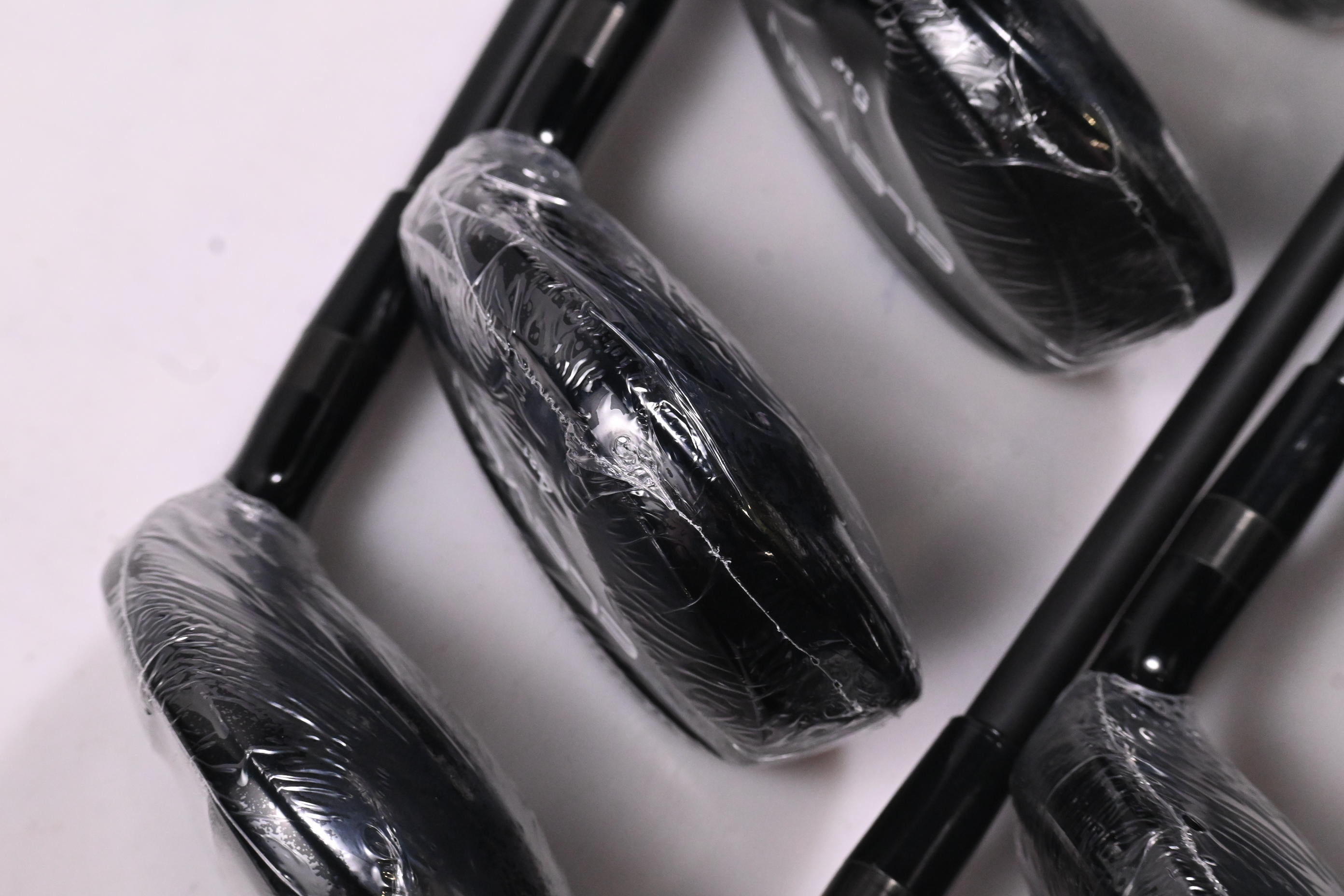 Eleven Hybrid Irons / 3-PW / Regular Flex KBS TGI 70 Shafts